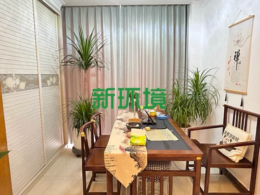 维港十字街  3室2厅2卫   73.80万客厅