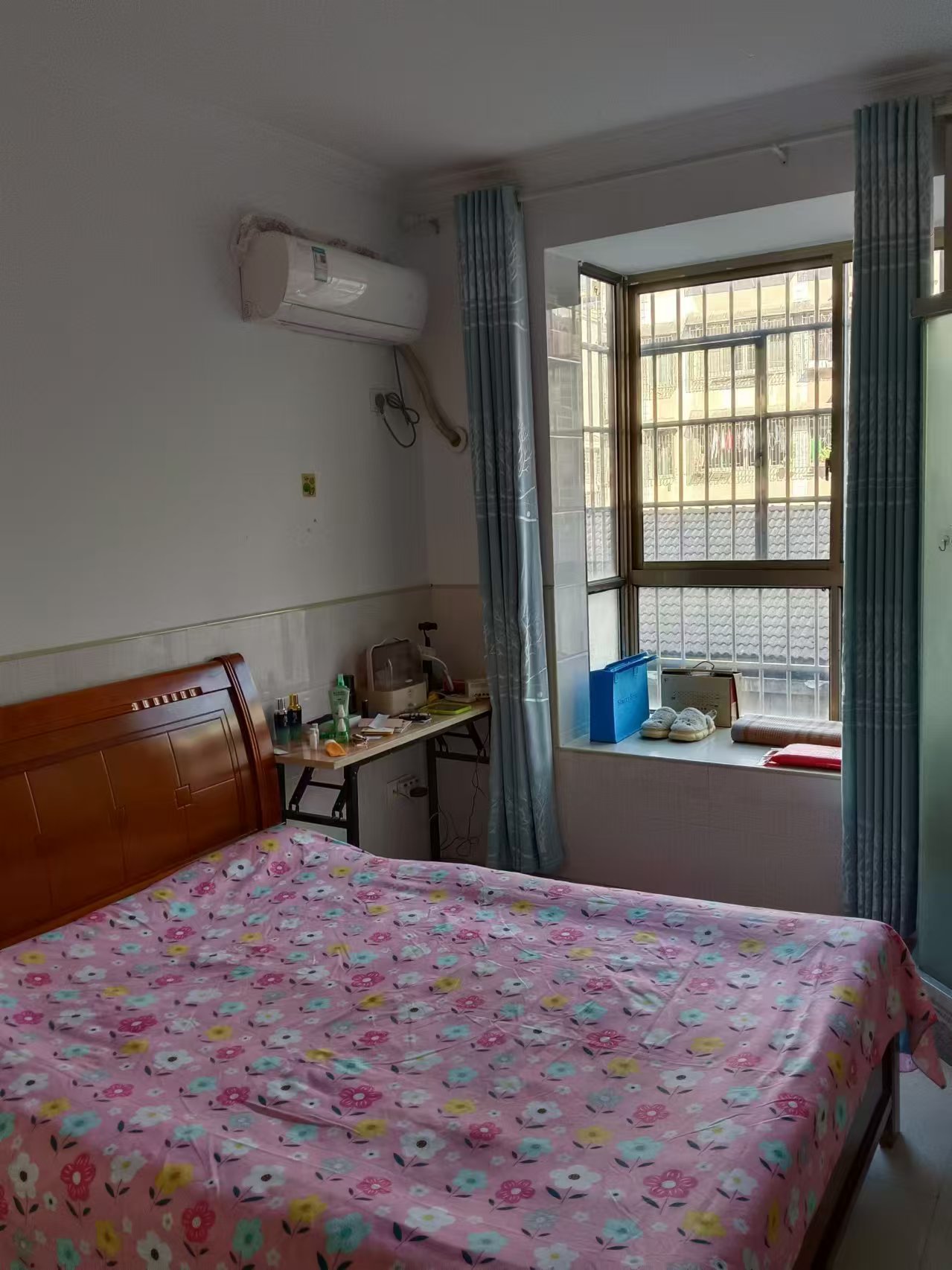 幸福里 3室2厅1卫 1200.0元/月 幸福里 3室2厅1卫 1200.0元/月室内图