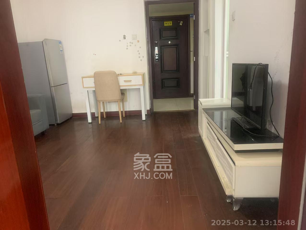 中建芙蓉工社  2室1厅1卫   1600.00元/月
