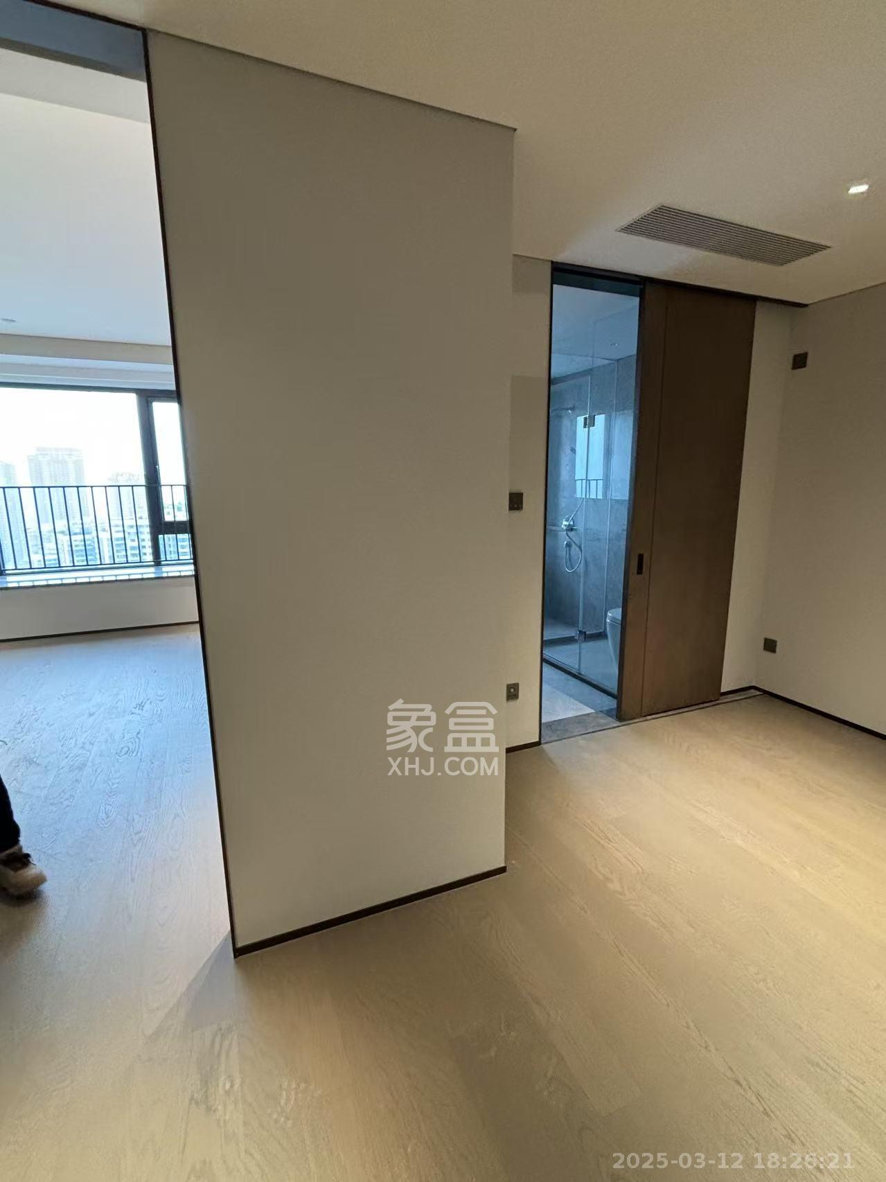 长沙悦府(华润万象城) 4室2厅1卫 25000.0元/月 长沙悦府(华润万象城) 4室2厅1卫 25000.0元/月室内图