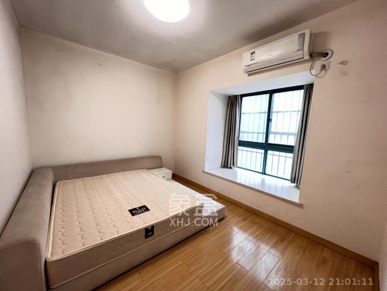 蝴蝶谷  2室2厅1卫    1600.0元/月室内图