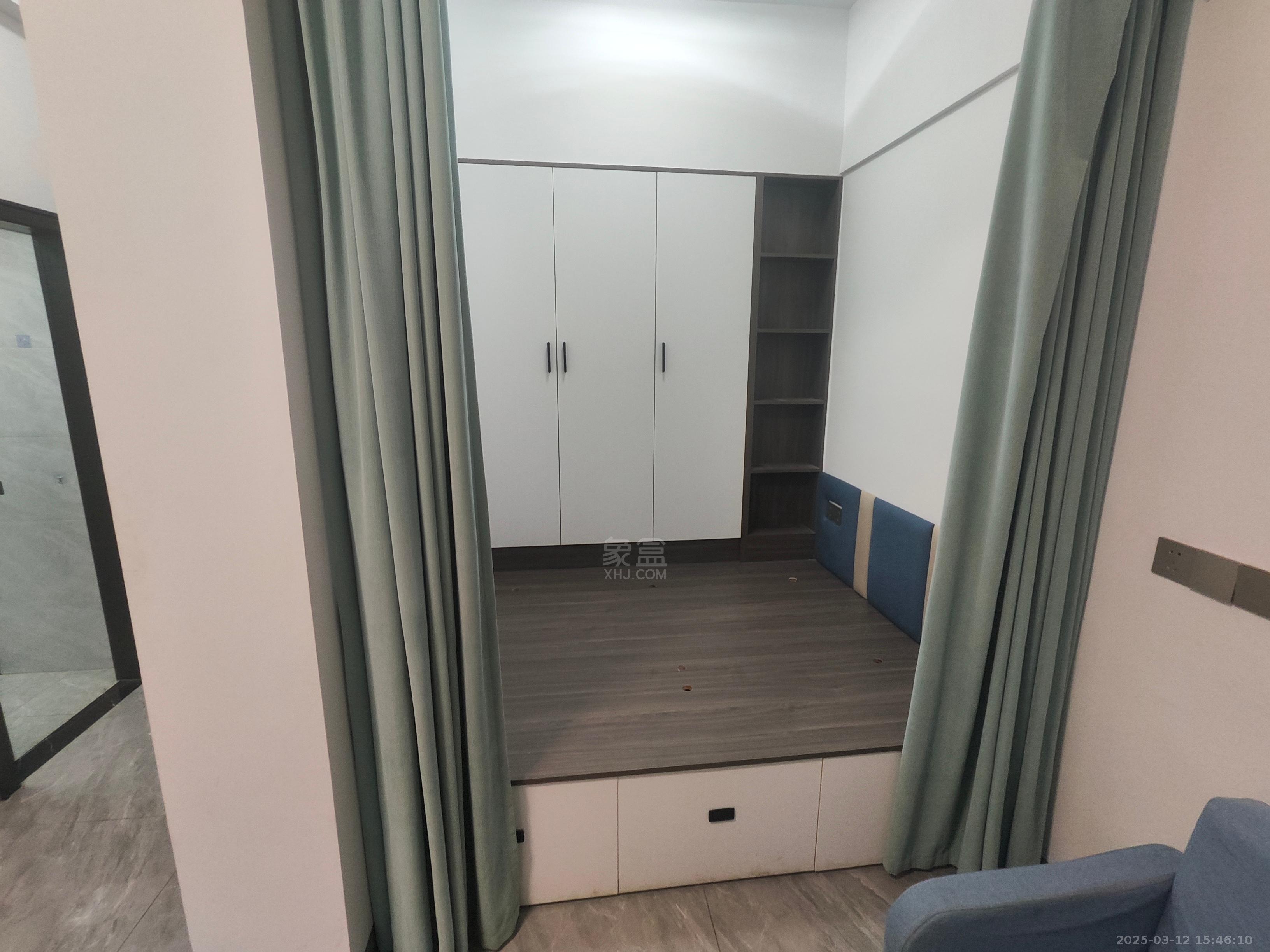 城市公园 1室1厅1卫 1200.0元/月 城市公园 1室1厅1卫 1200.0元/月室内图