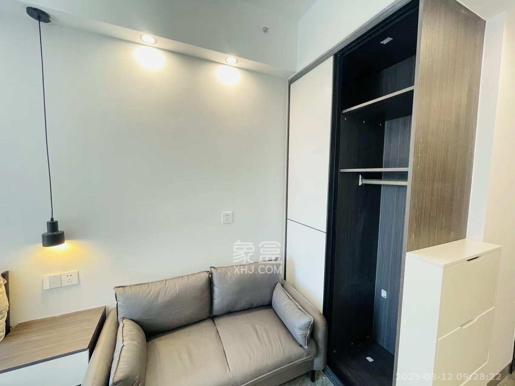 保利麓谷林语I区 1室1厅1卫 1400.0元/月 保利麓谷林语I区 1室1厅1卫 1400.0元/月室内图