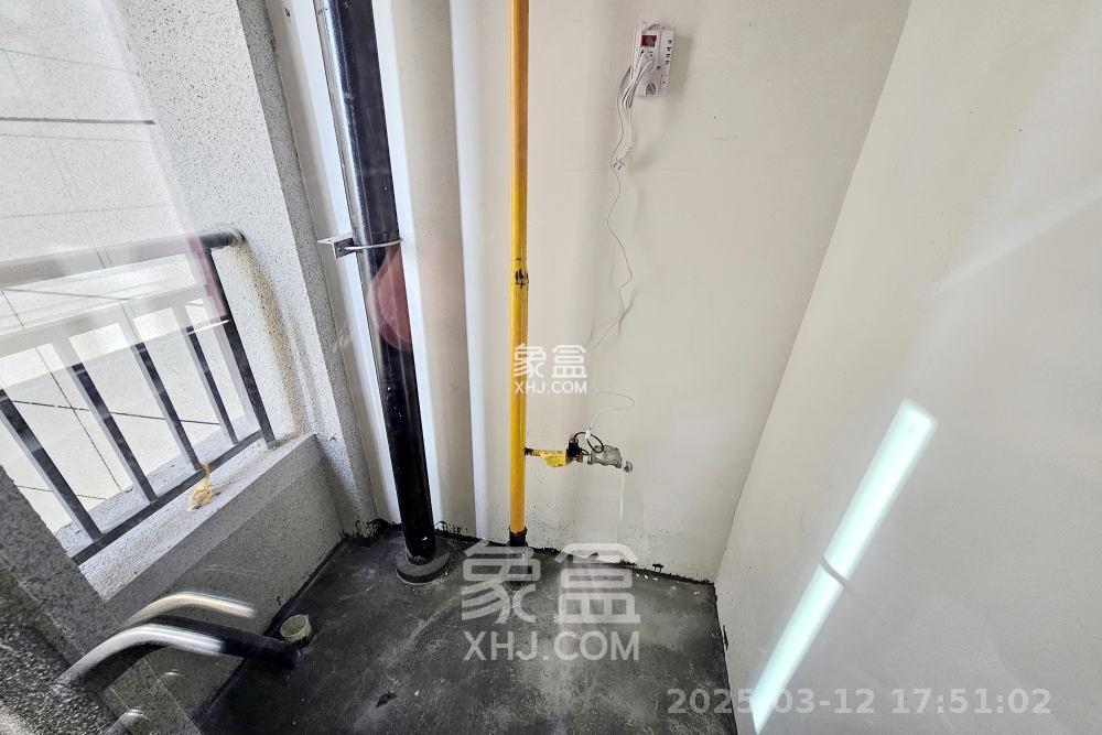 阳光城尚东湾嘉林苑 3室2厅2卫 800.0元/月 阳光城尚东湾嘉林苑 3室2厅2卫 800.0元/月室内图