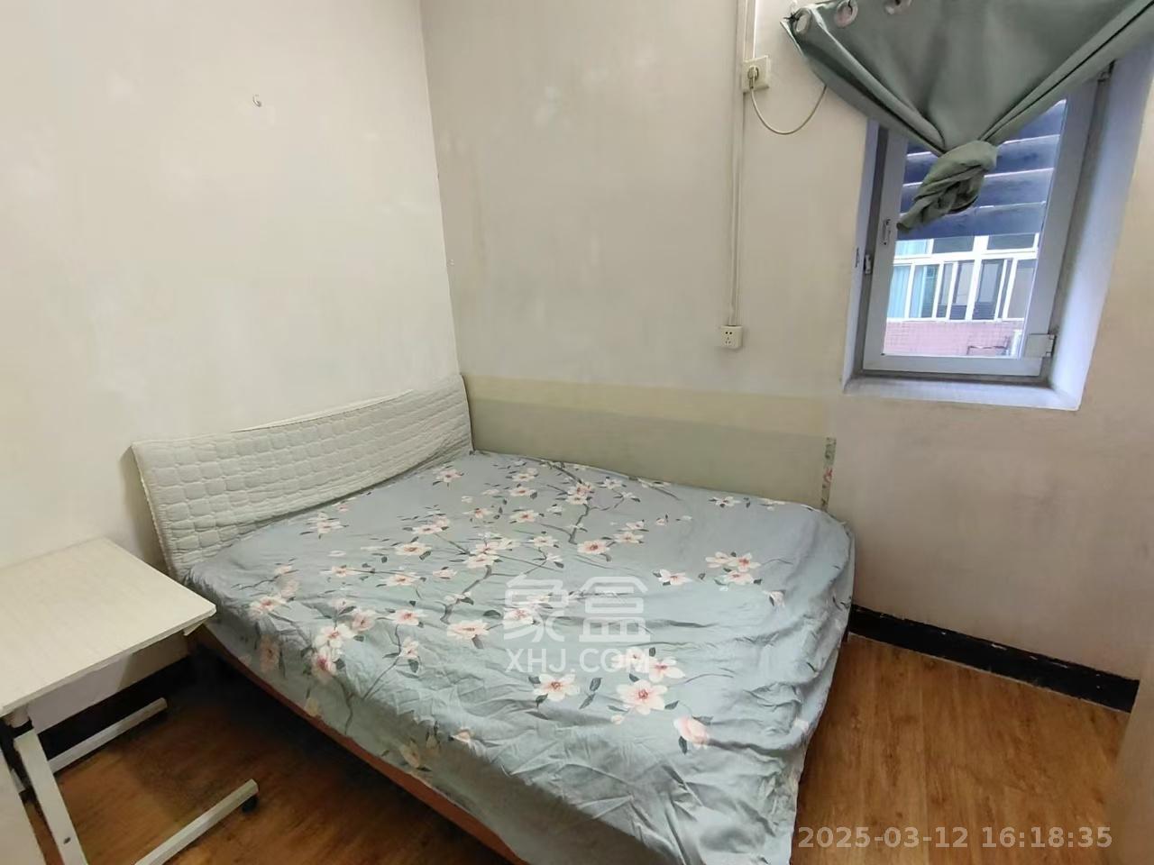 长勘小区  1室0厅1卫   1000.00元/月室内图