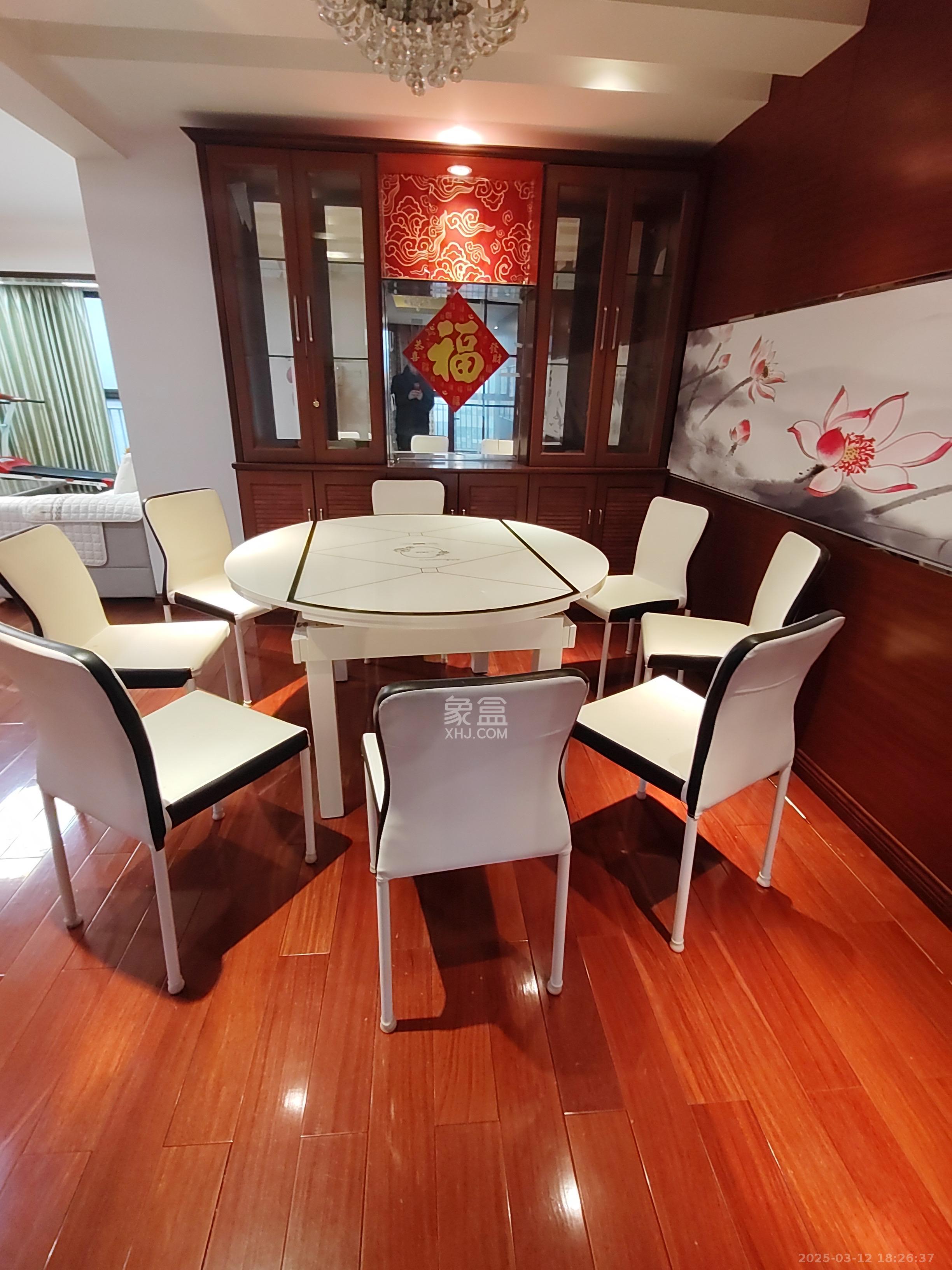 钱隆樽品(一、二、三期)  3室2厅2卫   4000.00元/月室内图