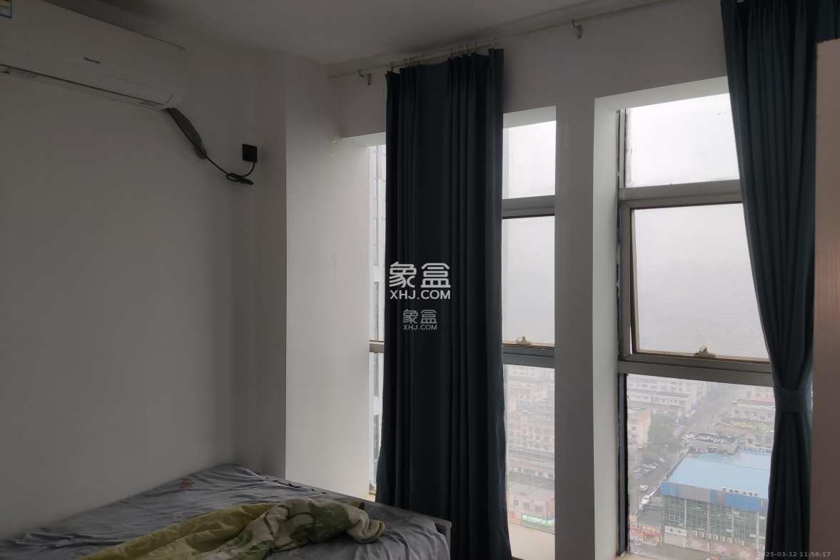 红星国际星城  2室1厅1卫    2300.0元/月 红星国际星城  2室1厅1卫    2300.0元/月室内图