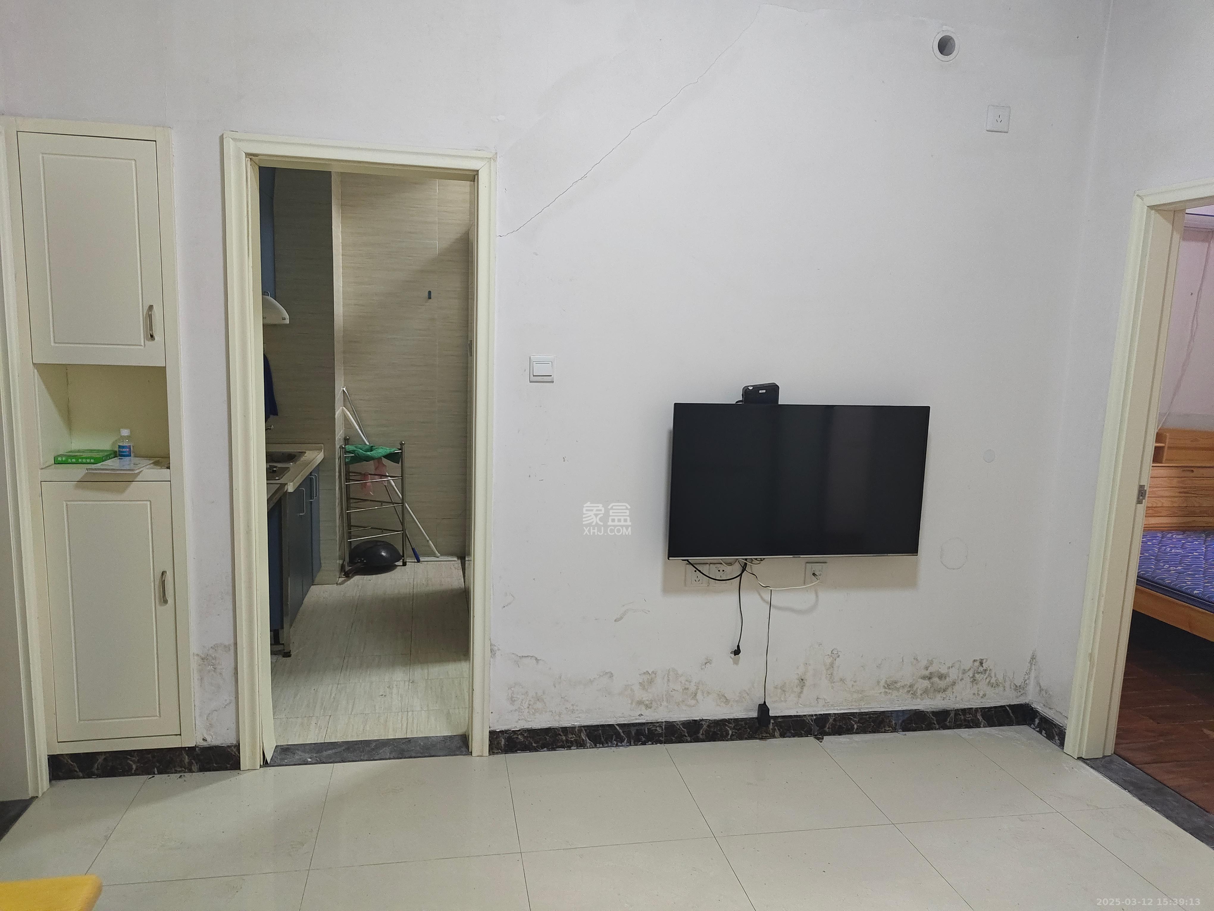 中建芙蓉工社 2室1厅1卫 1200.0元/月 中建芙蓉工社 2室1厅1卫 1200.0元/月室内图