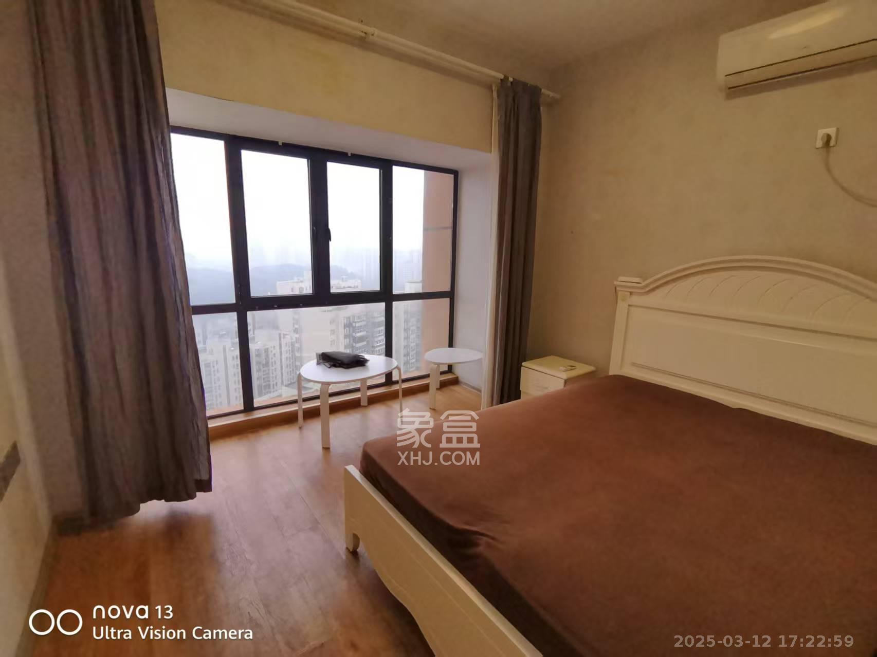 雅阁国际 2室2厅1卫 2500.0元/月 雅阁国际 2室2厅1卫 2500.0元/月室内图