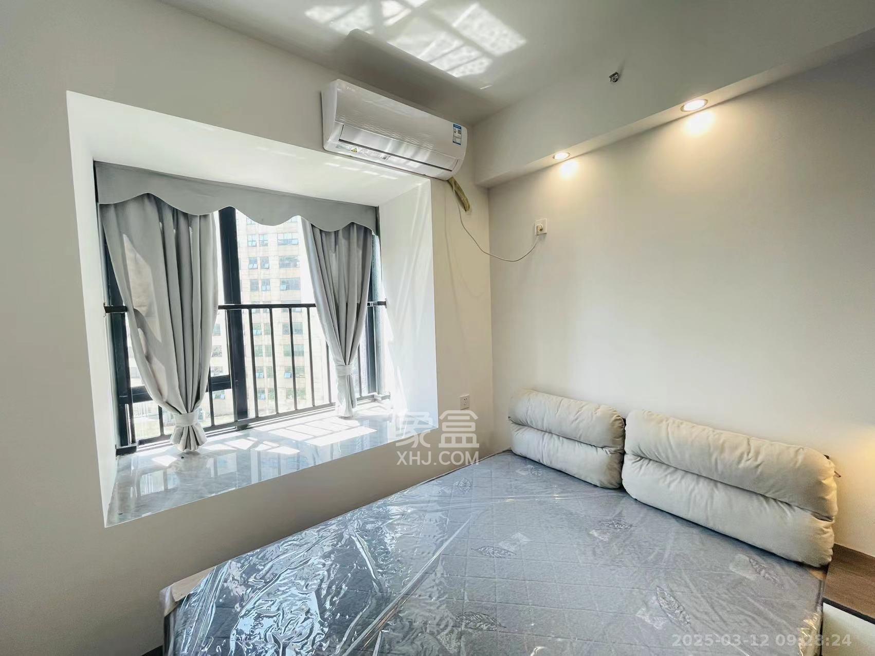 保利麓谷林语I区 1室1厅1卫 1400.0元/月 保利麓谷林语I区 1室1厅1卫 1400.0元/月室内图