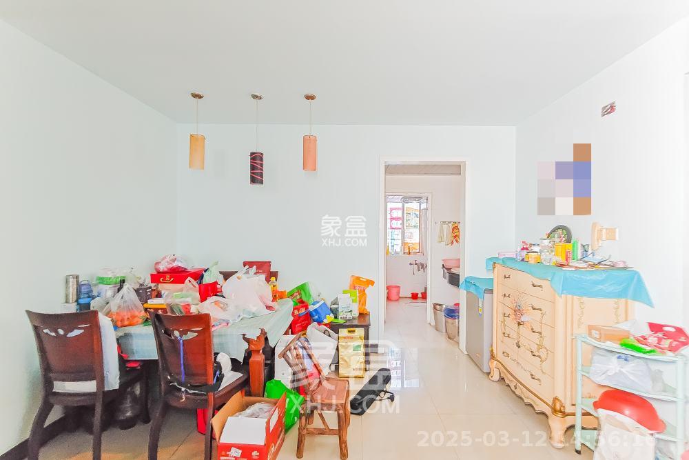 东南明苑 3室2厅1卫 2800.0元/月 东南明苑 3室2厅1卫 2800.0元/月室内图