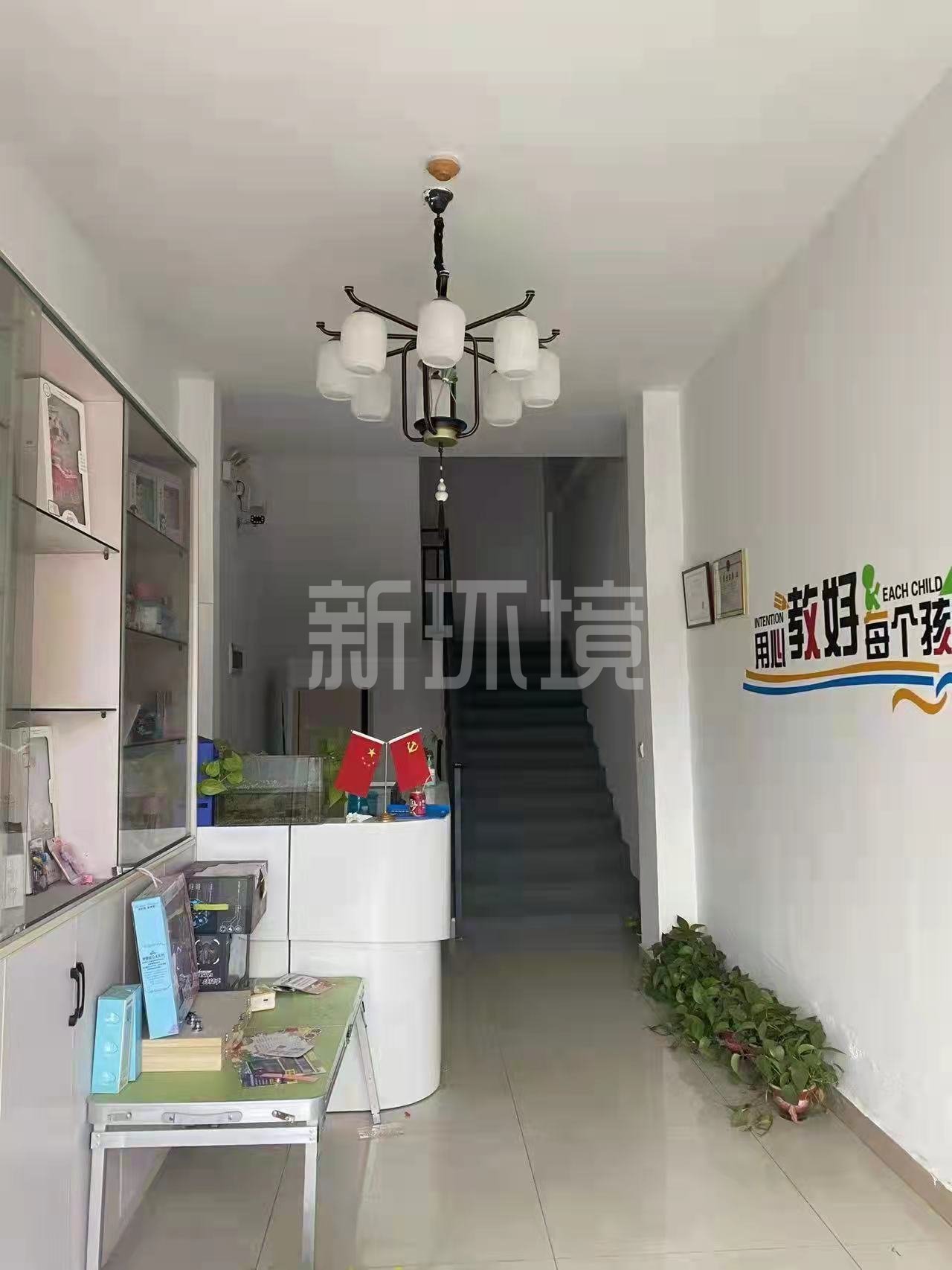 丽景天下一期 1室0厅0卫 800.0元/月 丽景天下一期 1室0厅0卫 800.0元/月室内图