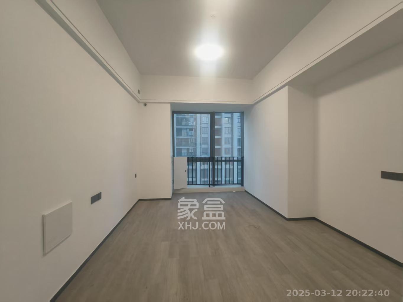 中建宝铂公馆  1室1厅1卫   1900.00元/月室内图