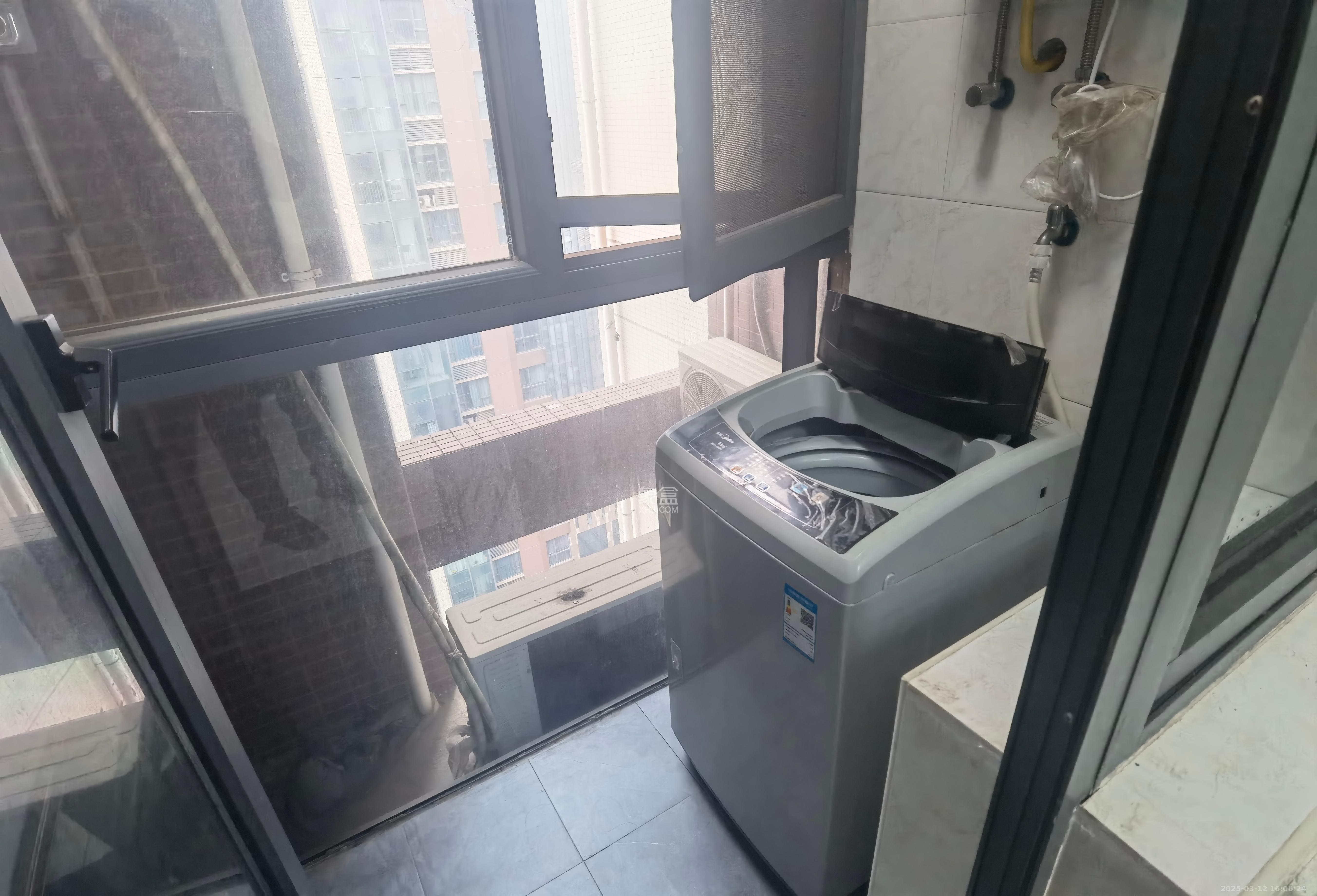 里约荟  3室2厅2卫   2800.00元/月室内图