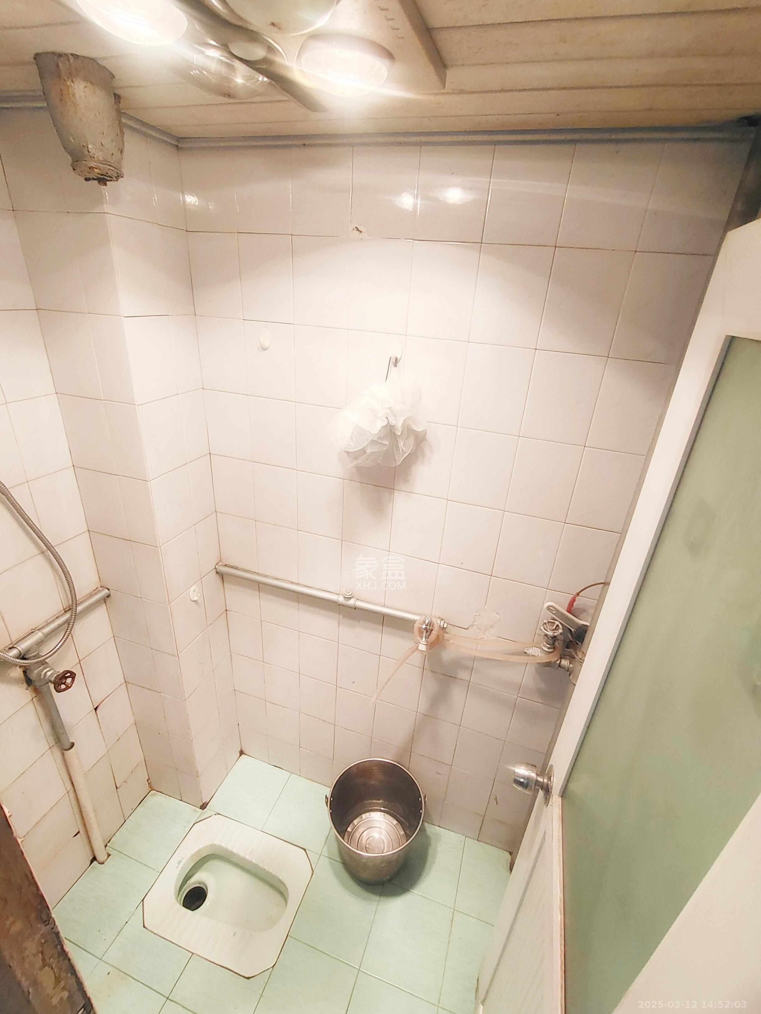 雅雀湖小区  2室1厅1卫   1500.00元/月室内图