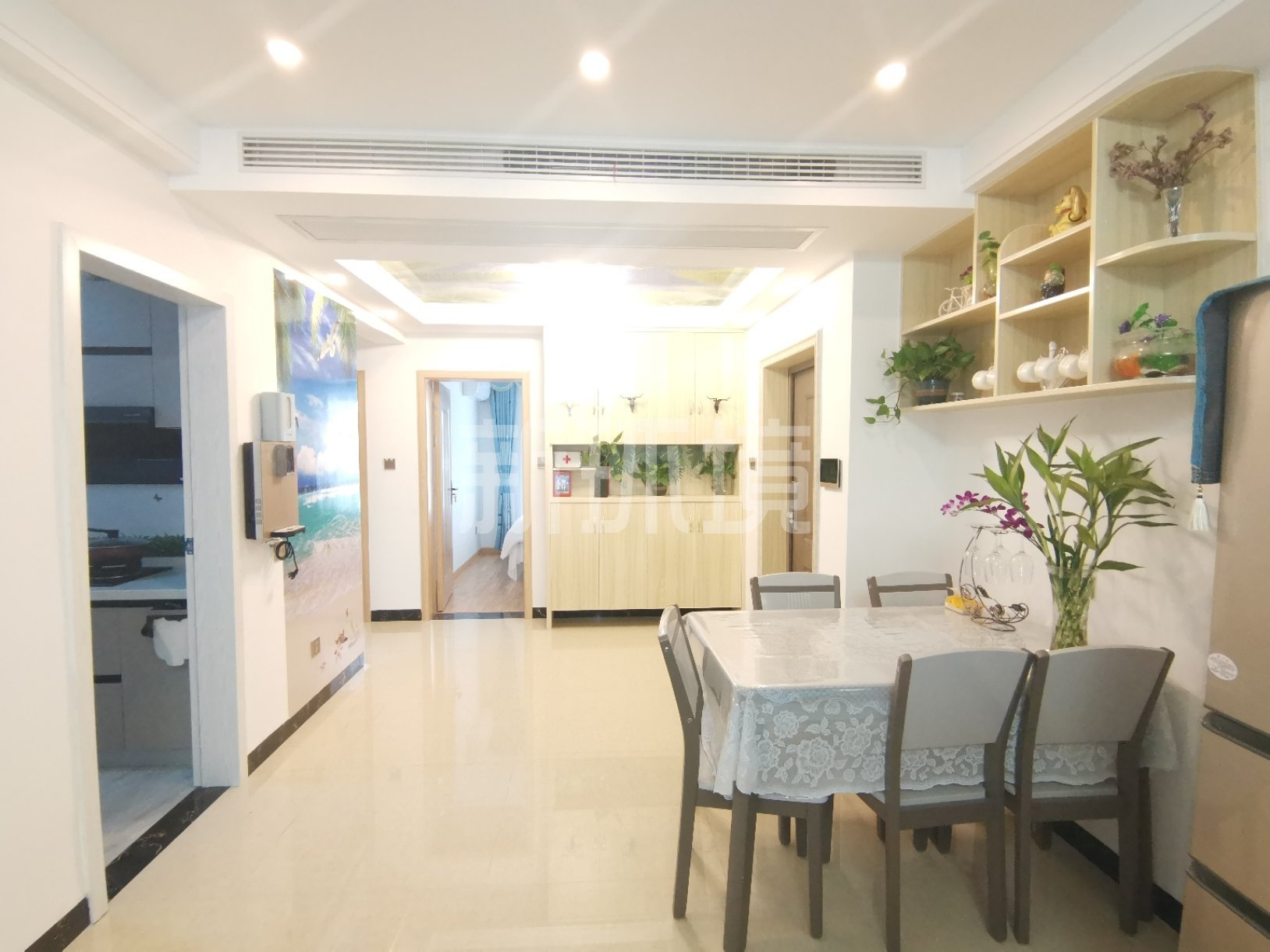 山水印象澜庭 1室0厅0卫 2400.0元/月 山水印象澜庭 1室0厅0卫 2400.0元/月室内图