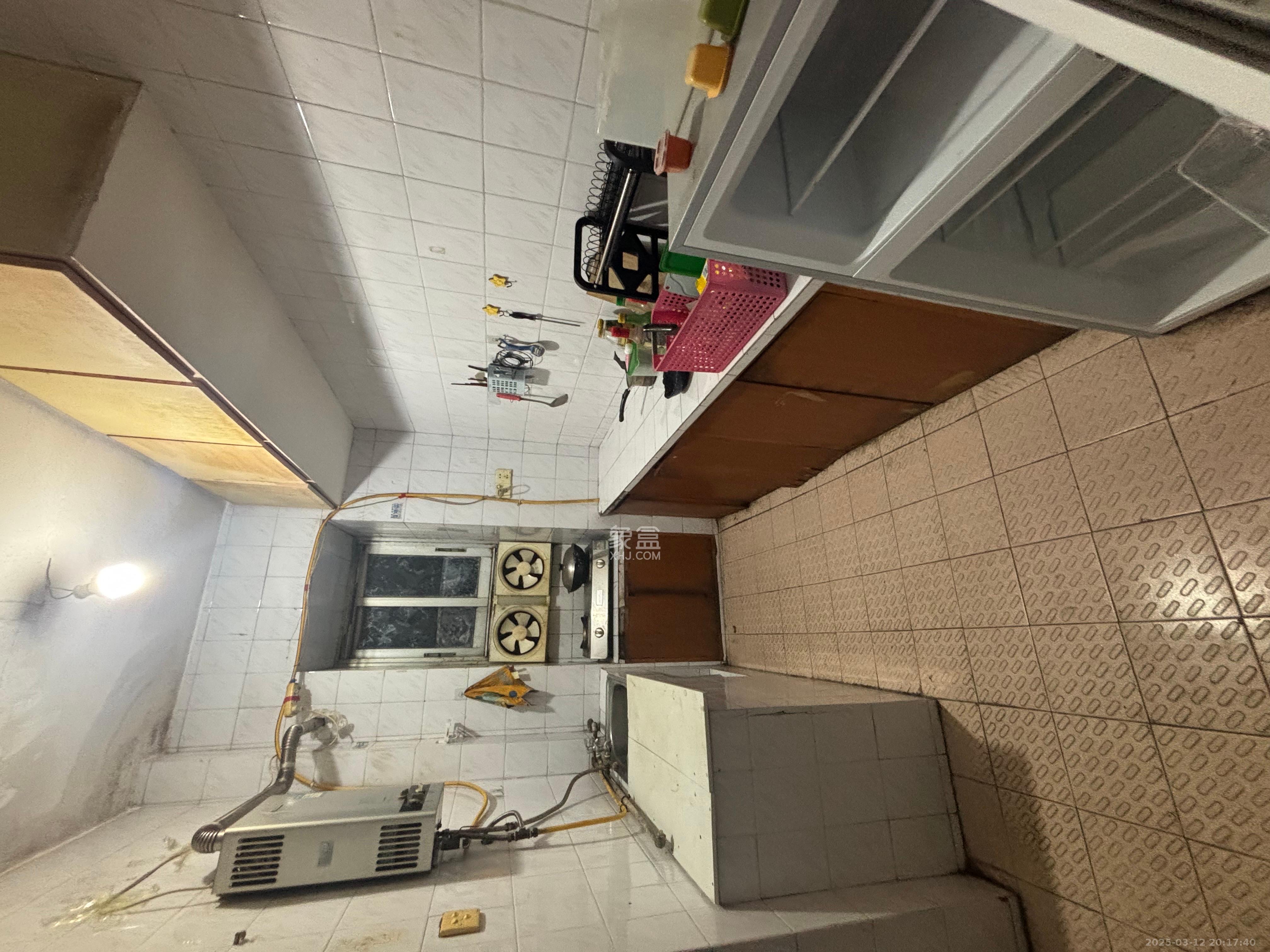 向韶村  2室1厅1卫    1200.0元/月 向韶村  2室1厅1卫    1200.0元/月室内图