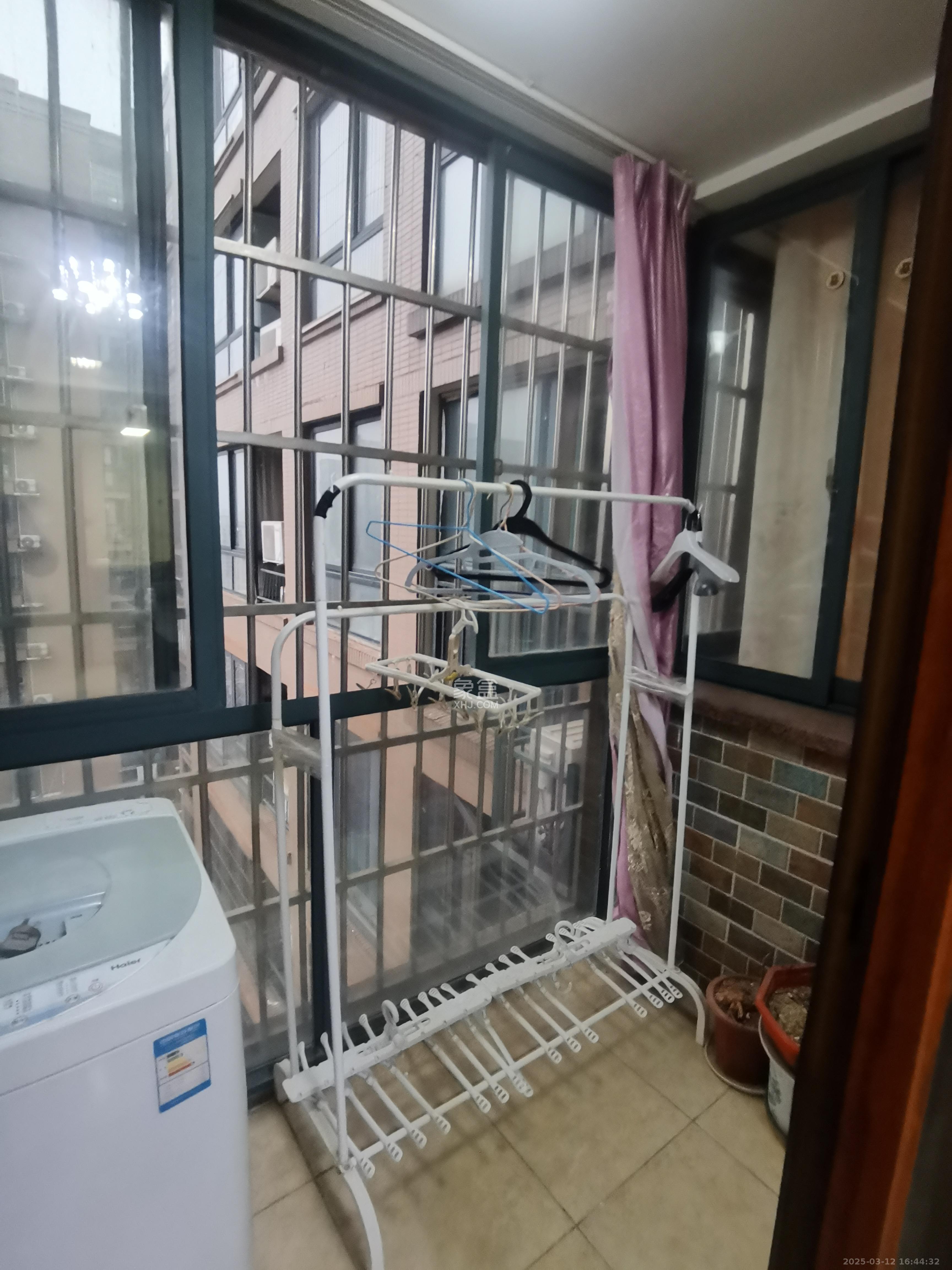 鑫科明珠  3室2厅2卫   2800.00元/月室内图