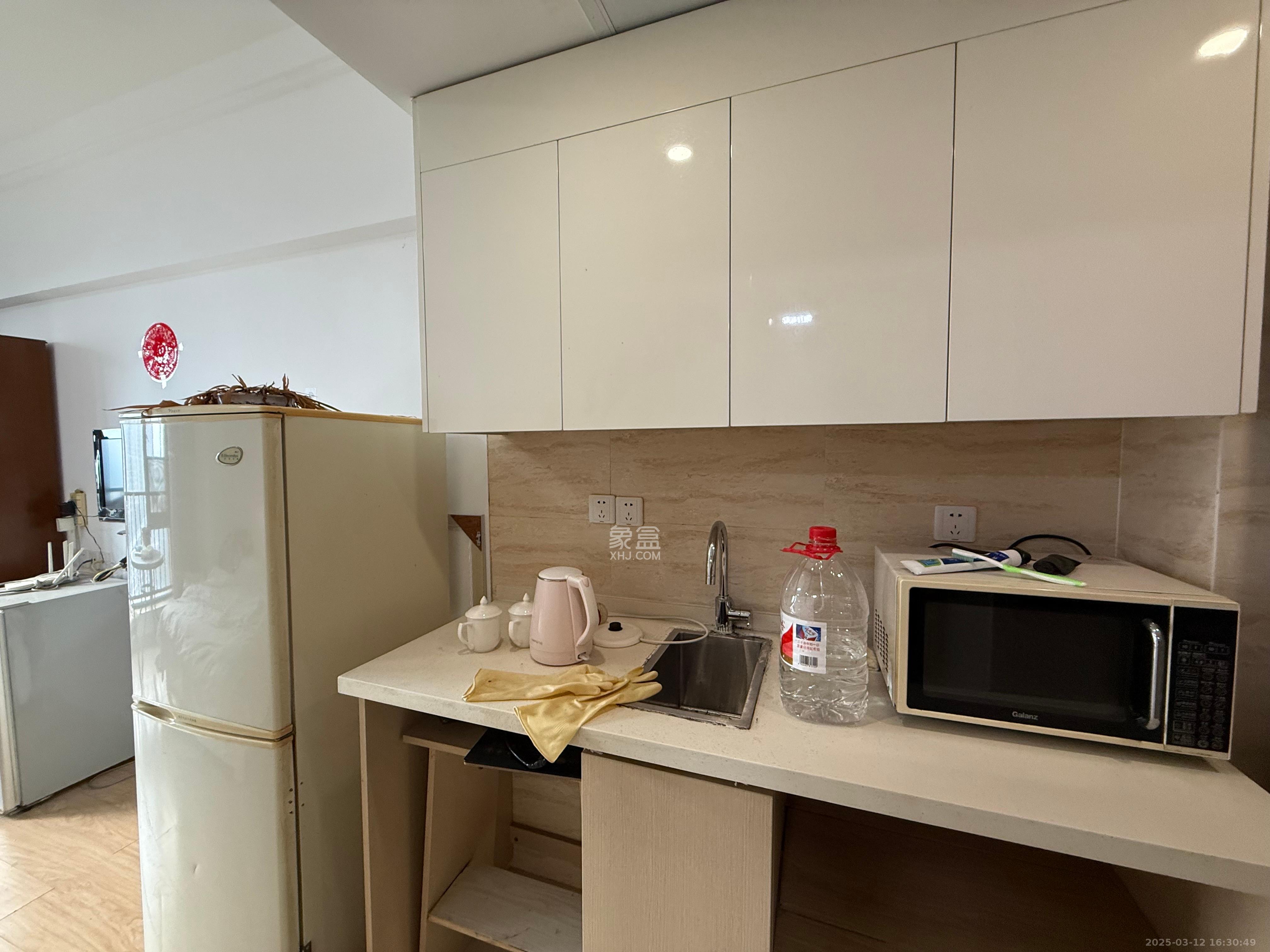 君合天玺 1室1厅1卫 1500.0元/月 君合天玺 1室1厅1卫 1500.0元/月室内图