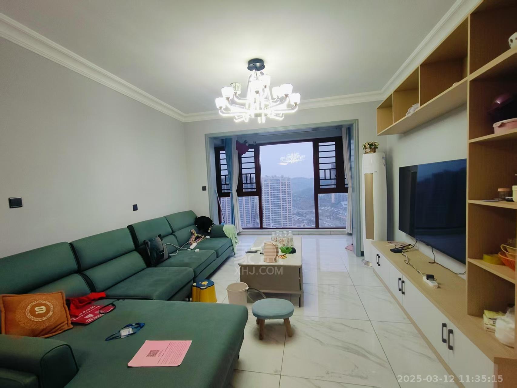 碧桂园麓府 3室2厅2卫 2000.0元/月 碧桂园麓府 3室2厅2卫 2000.0元/月室内图