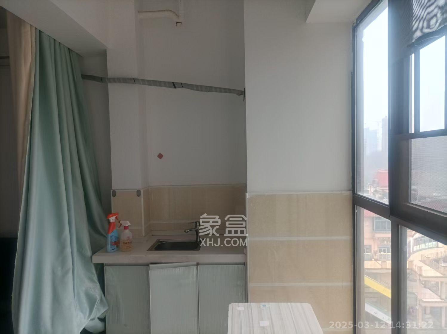 富兴旺角 1室1厅1卫 1500.0元/月 富兴旺角 1室1厅1卫 1500.0元/月室内图