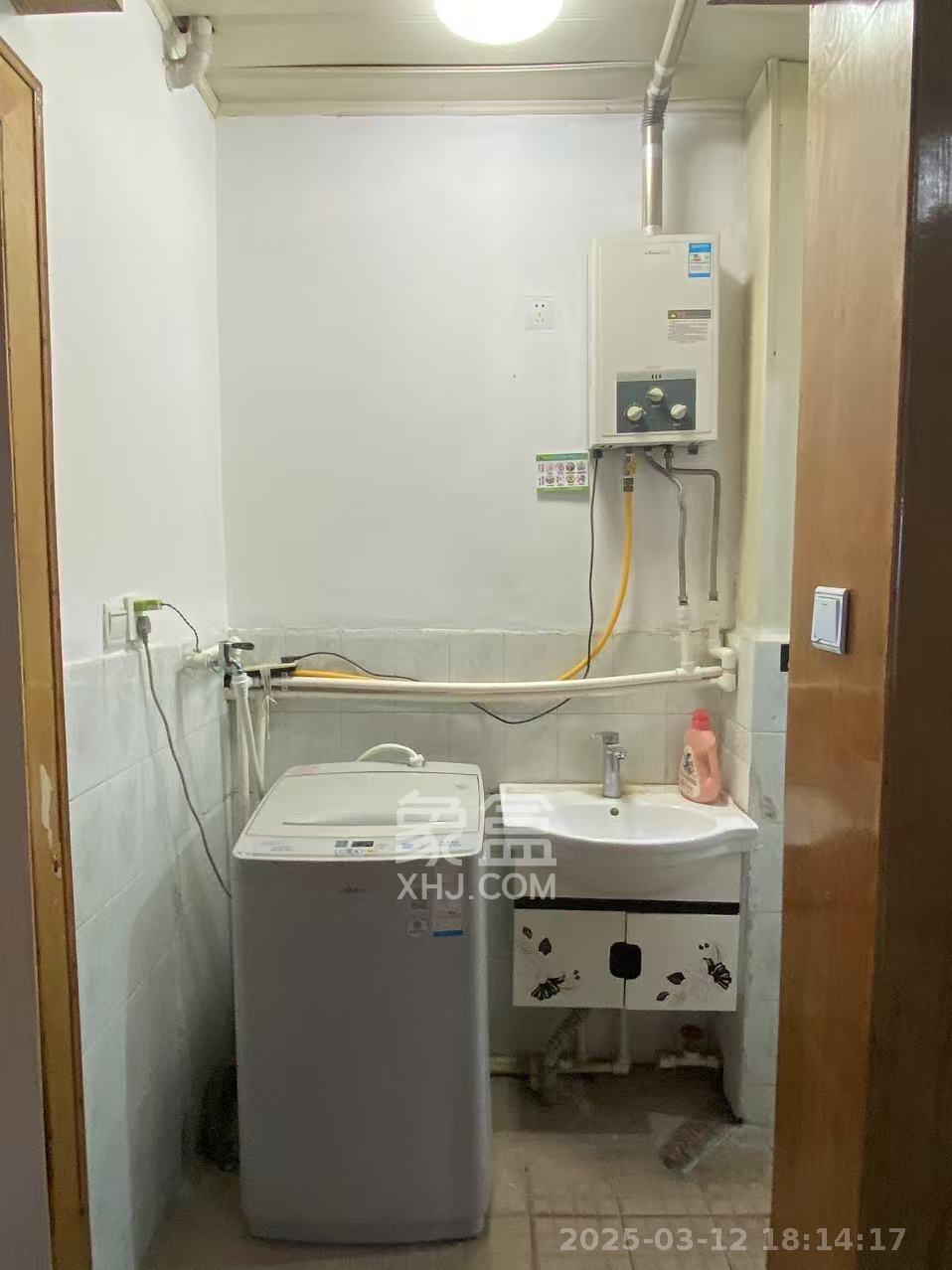 中建五局天心苑  2室1厅1卫    1000.0元/月 中建五局天心苑  2室1厅1卫    1000.0元/月室内图