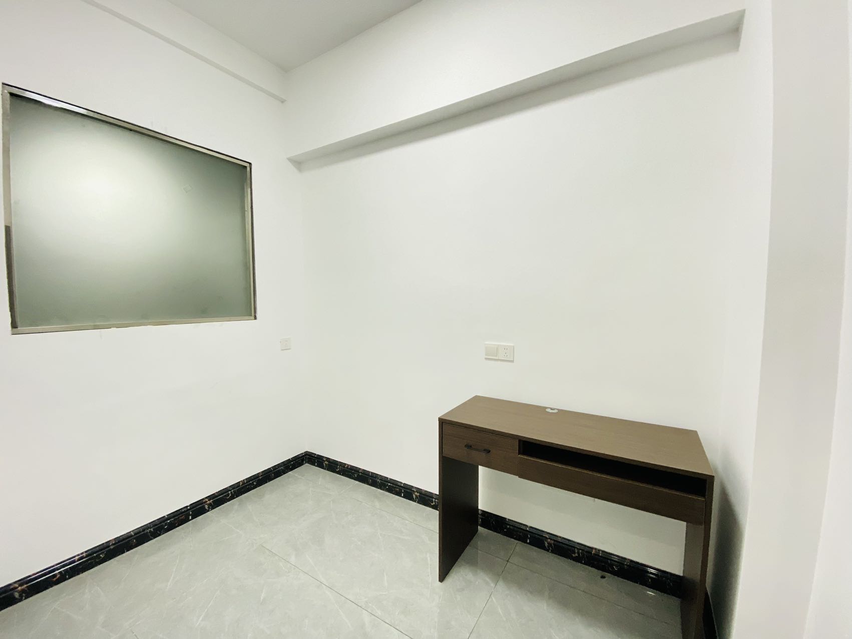 康城上品 3室2厅1卫 1300.0元/月 康城上品 3室2厅1卫 1300.0元/月室内图