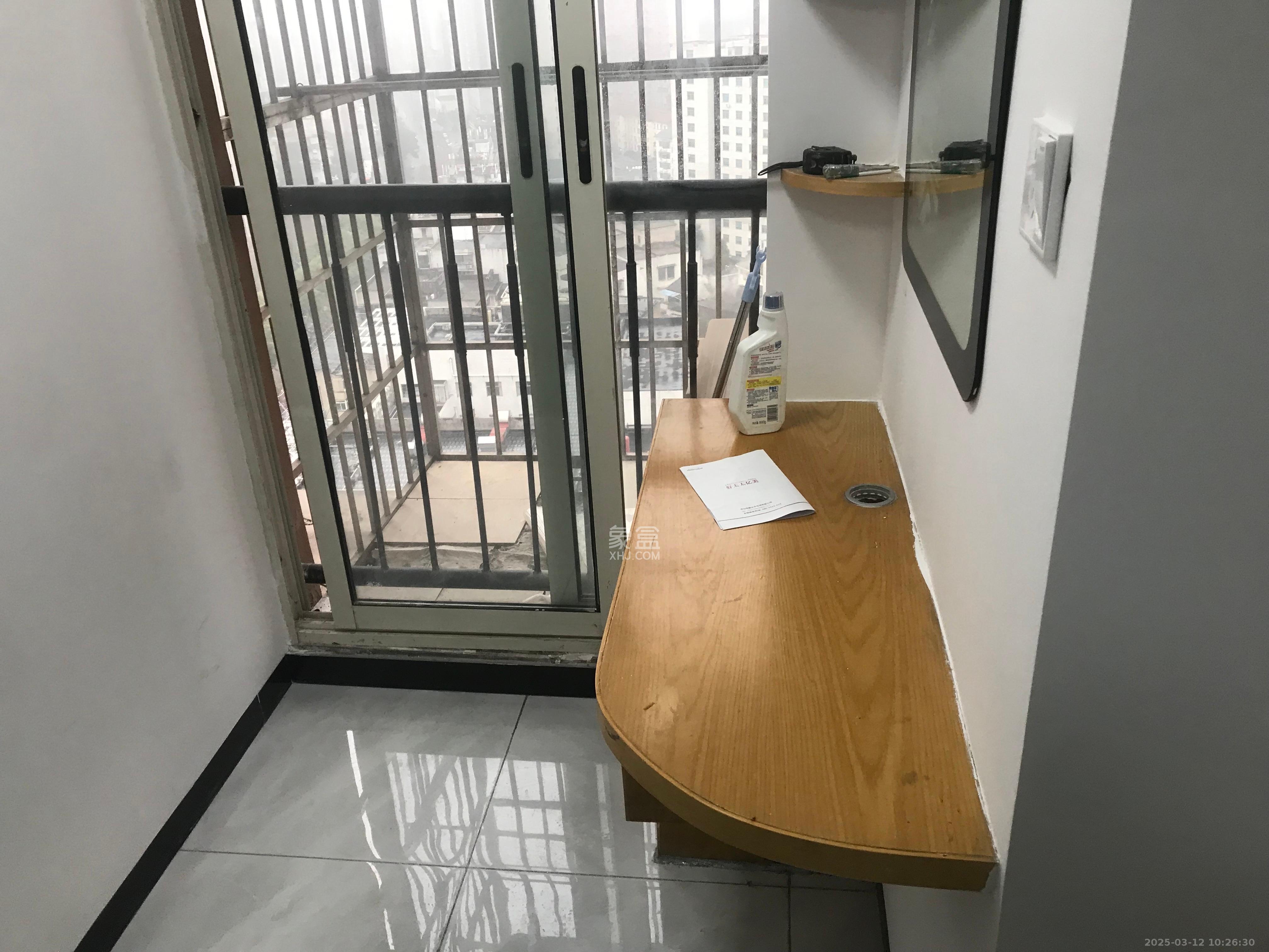 白沙晶城  1室1厅1卫   2100.00元/月室内图