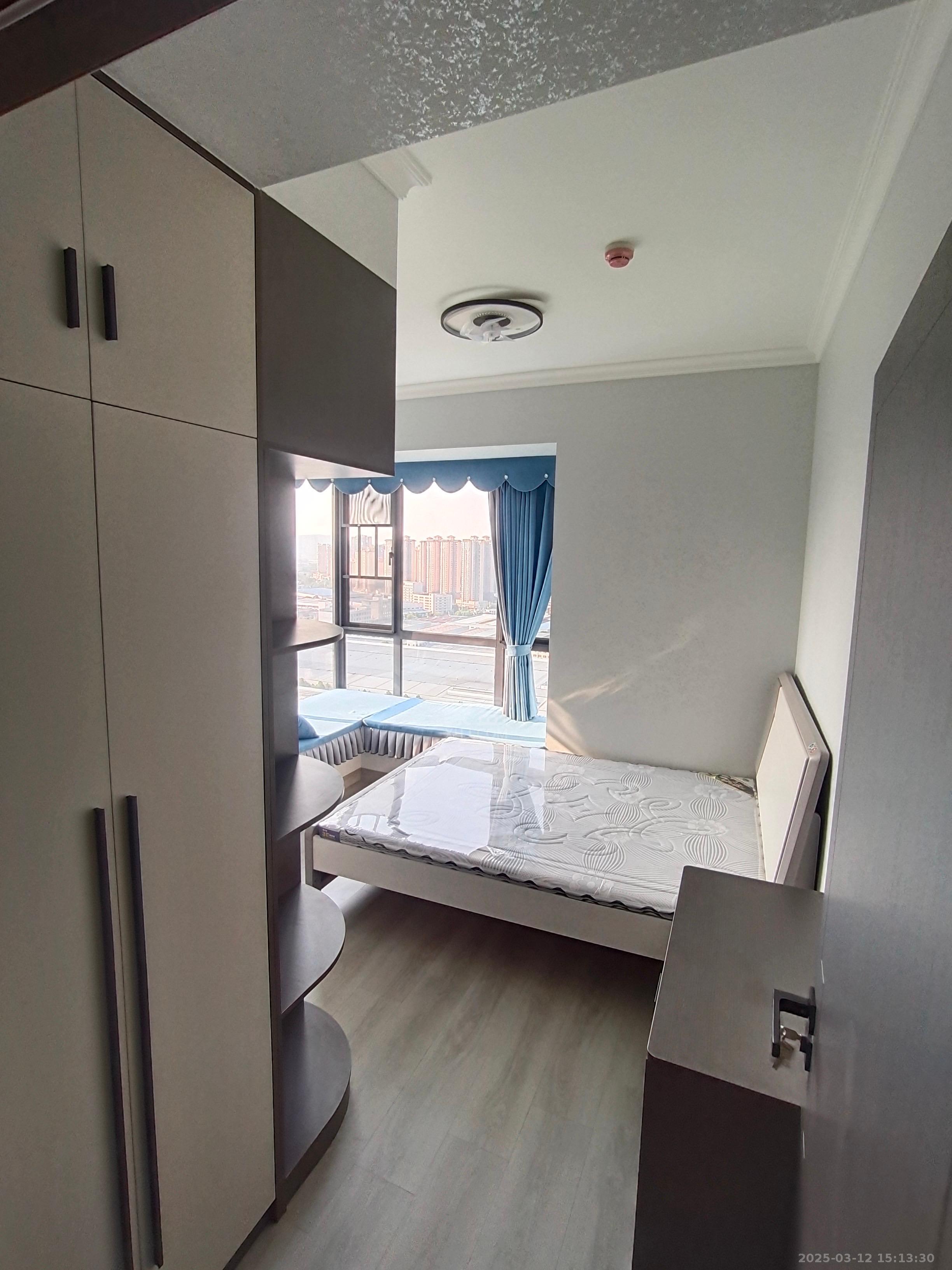 山水豪庭 2室2厅1卫 1800.0元/月 山水豪庭 2室2厅1卫 1800.0元/月室内图