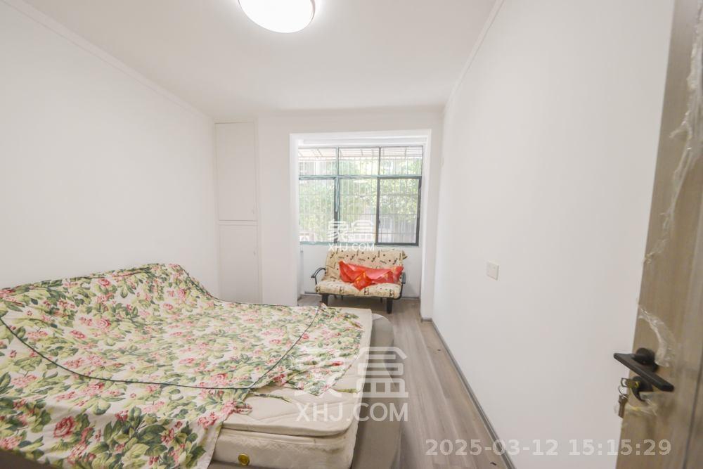 砂子塘社区 3室1厅1卫 2200.0元/月 砂子塘社区 3室1厅1卫 2200.0元/月室内图