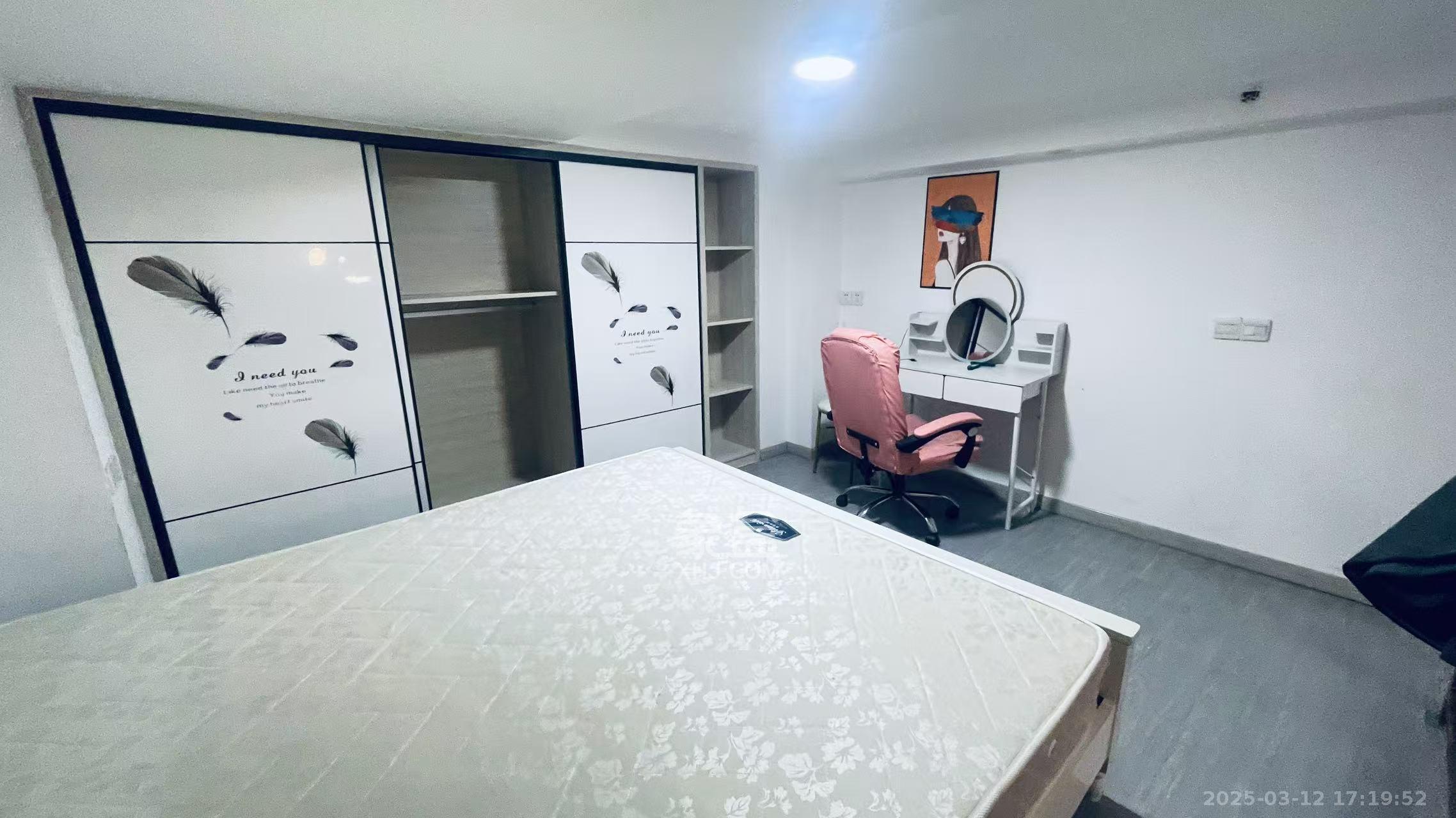 芙蓉万国城MOMA(卓越汇富苑) 1室1厅1卫 2000.0元/月 芙蓉万国城MOMA(卓越汇富苑) 1室1厅1卫 2000.0元/月室内图