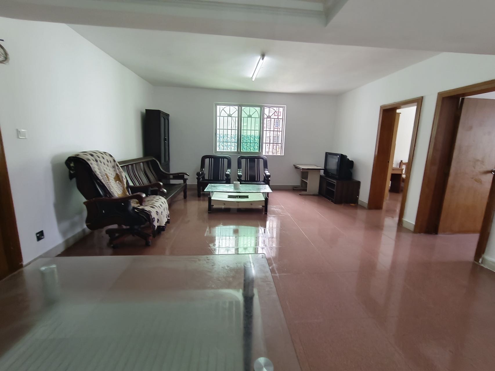 龙华商城  2室2厅0卫    86.0万 龙华商城  2室2厅0卫    86.0万客厅