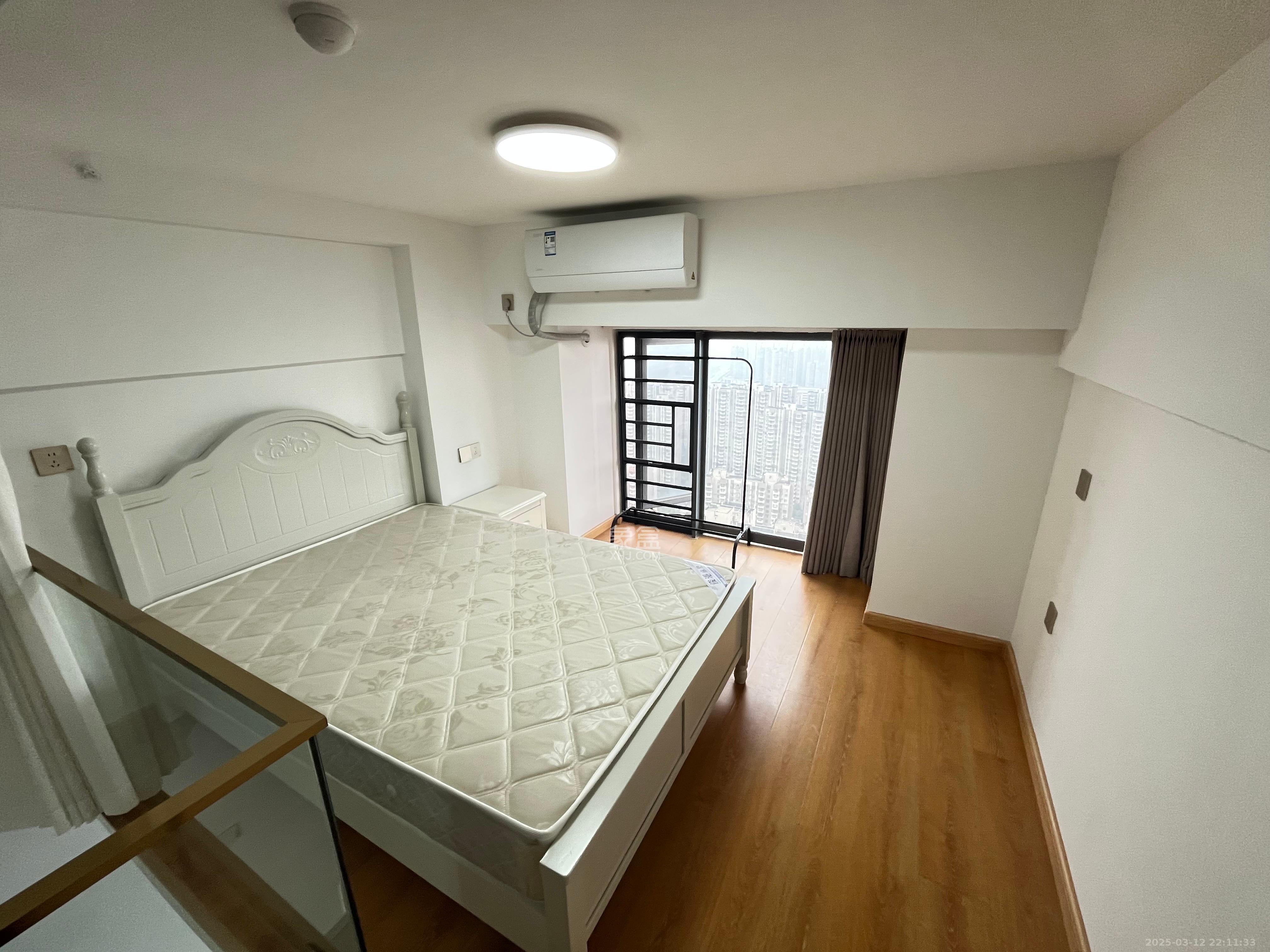 保利东郡  3室2厅2卫    4200.0元/月 保利东郡  3室2厅2卫    4200.0元/月