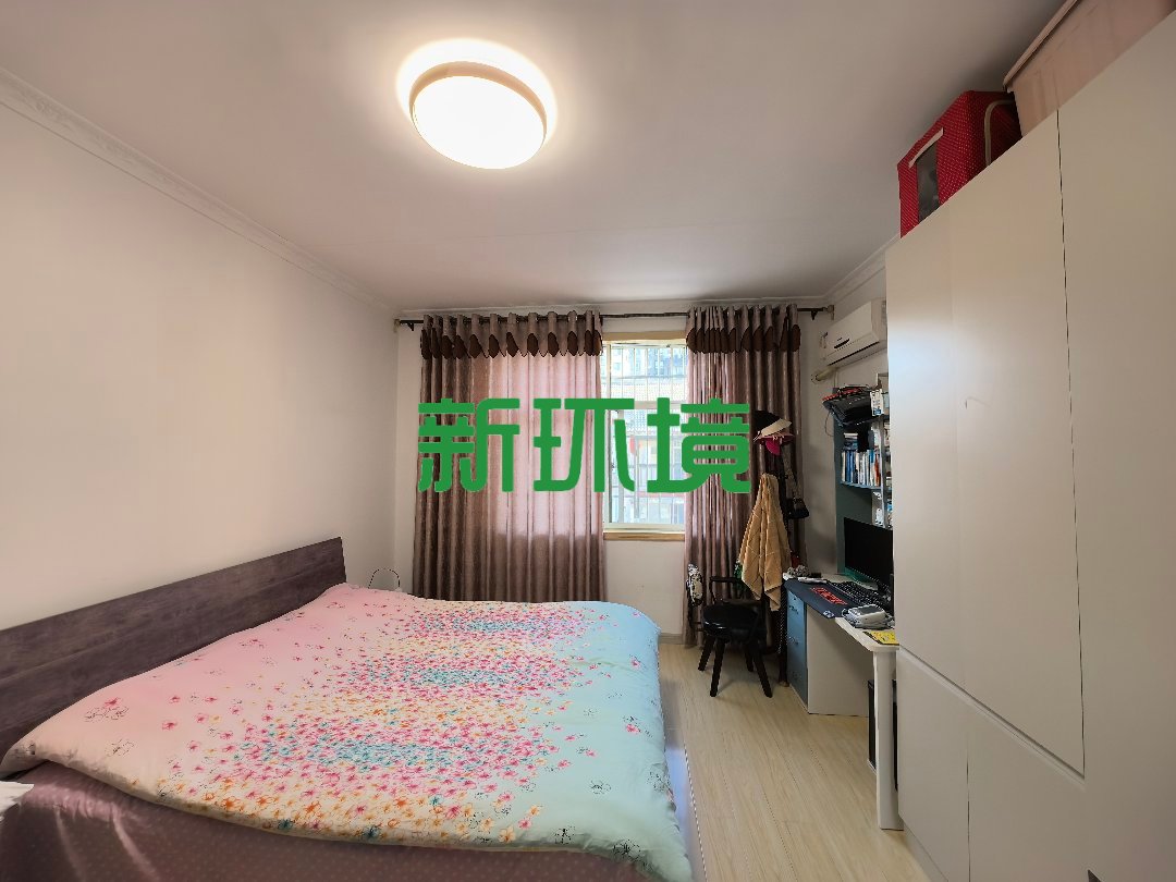 汇景名都  3室2厅2卫   54.80万客厅