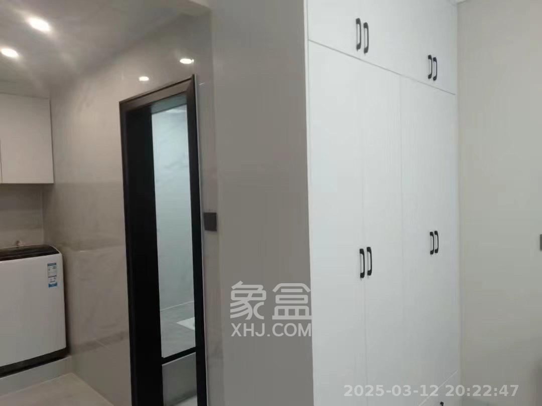 华润翡翠府 1室0厅0卫 1600.0元/月 华润翡翠府 1室0厅0卫 1600.0元/月室内图