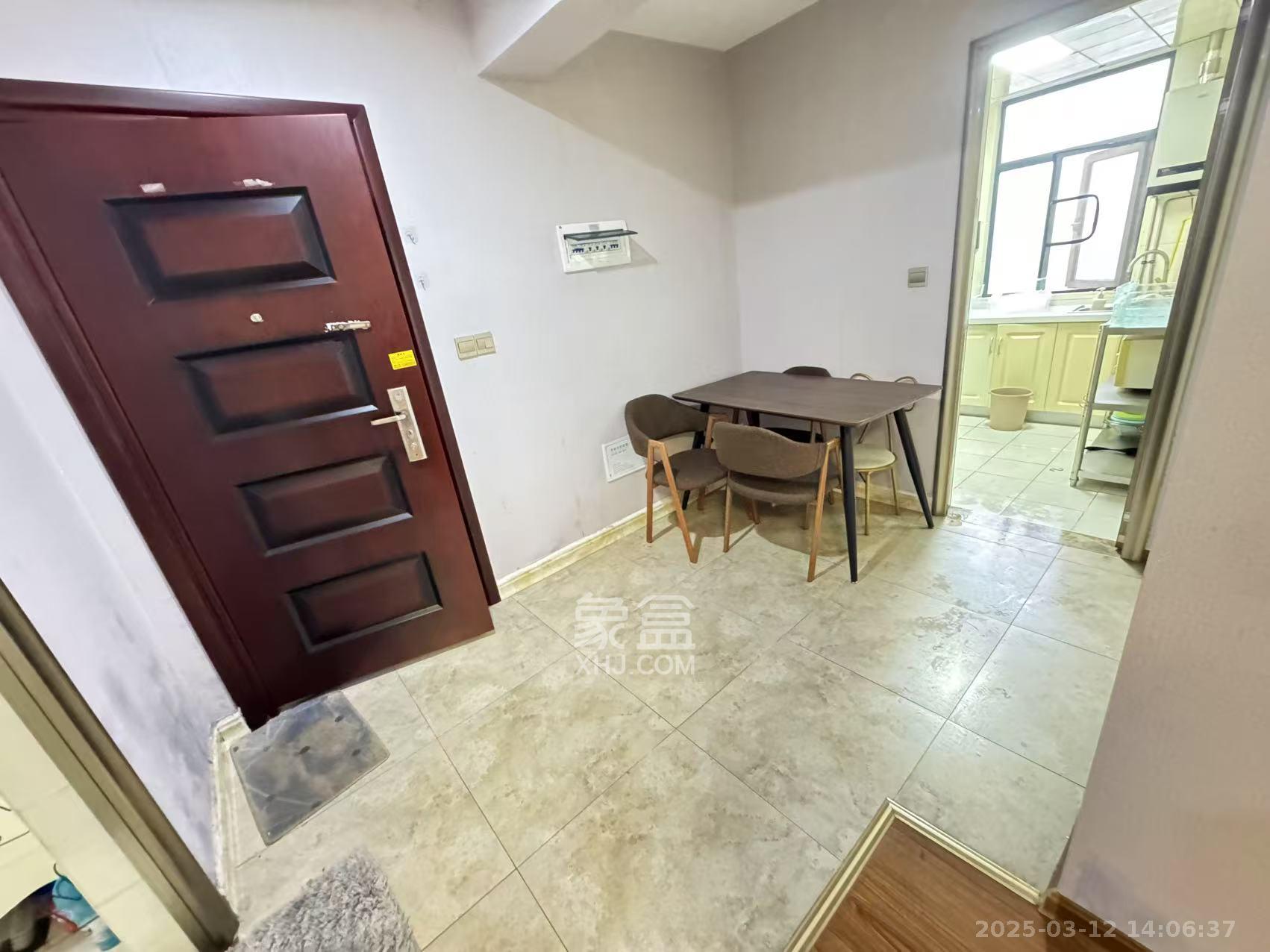 创世纪广场 2室2厅1卫 2000.0元/月 创世纪广场 2室2厅1卫 2000.0元/月室内图