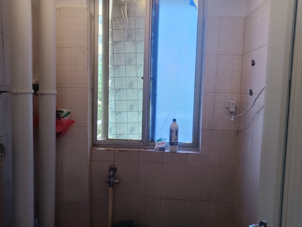 祥安小区 3室2厅1卫 99.0万 祥安小区 3室2厅1卫 99.0万客厅