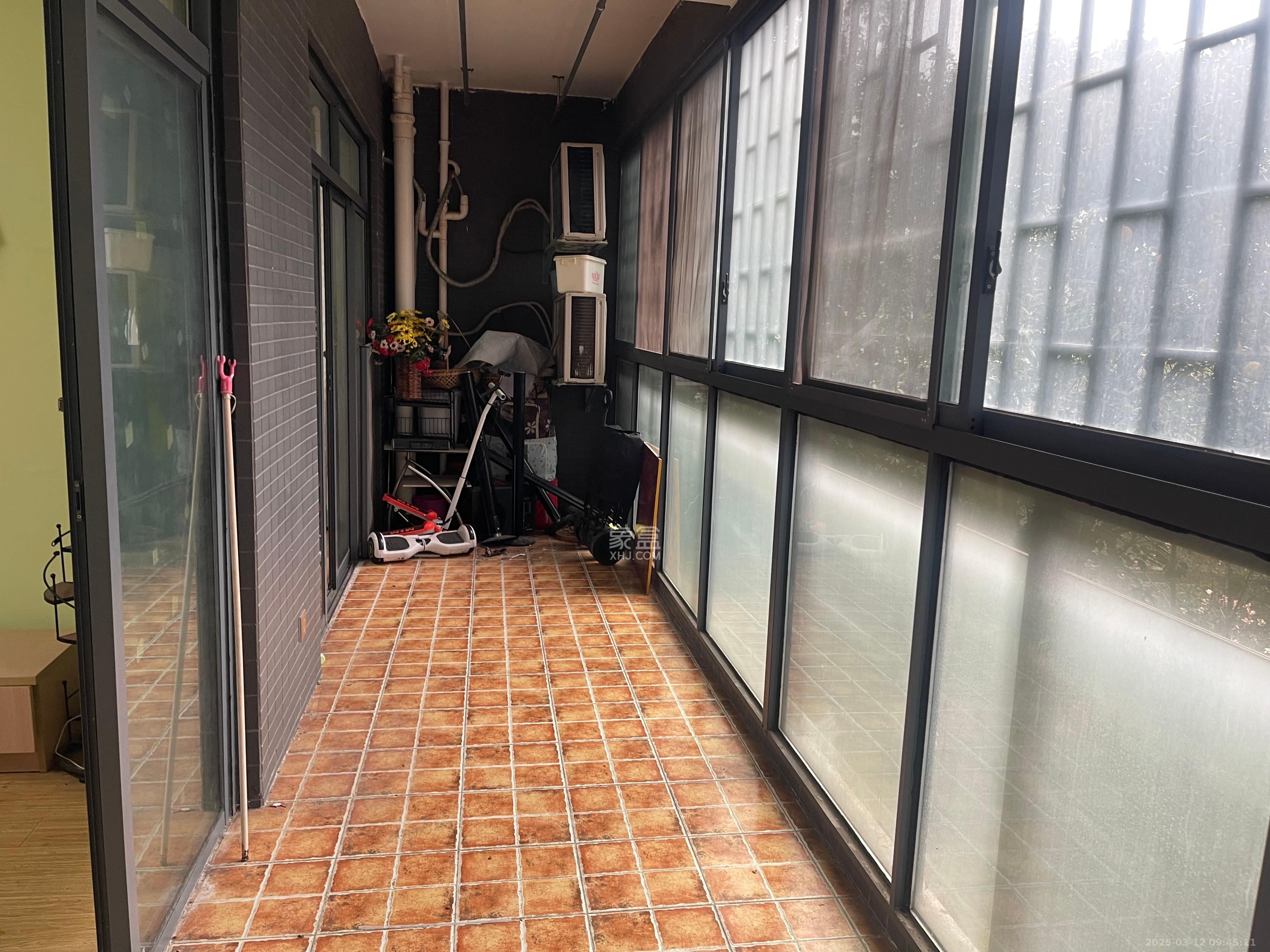 恒基凯旋门一二期  4室2厅1卫   2800.00元/月室内图