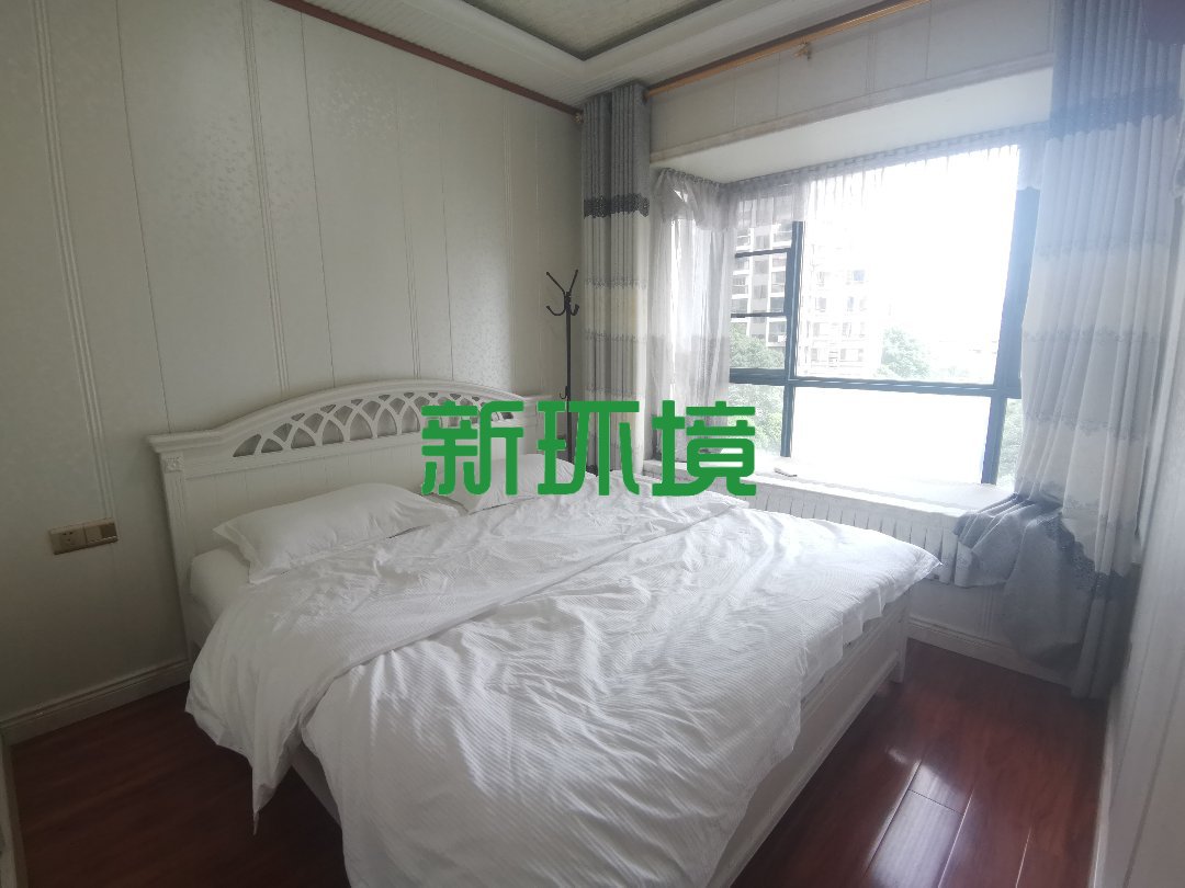 月亮湾三期 3室2厅2卫 2800.0元/月 月亮湾三期 3室2厅2卫 2800.0元/月室内图