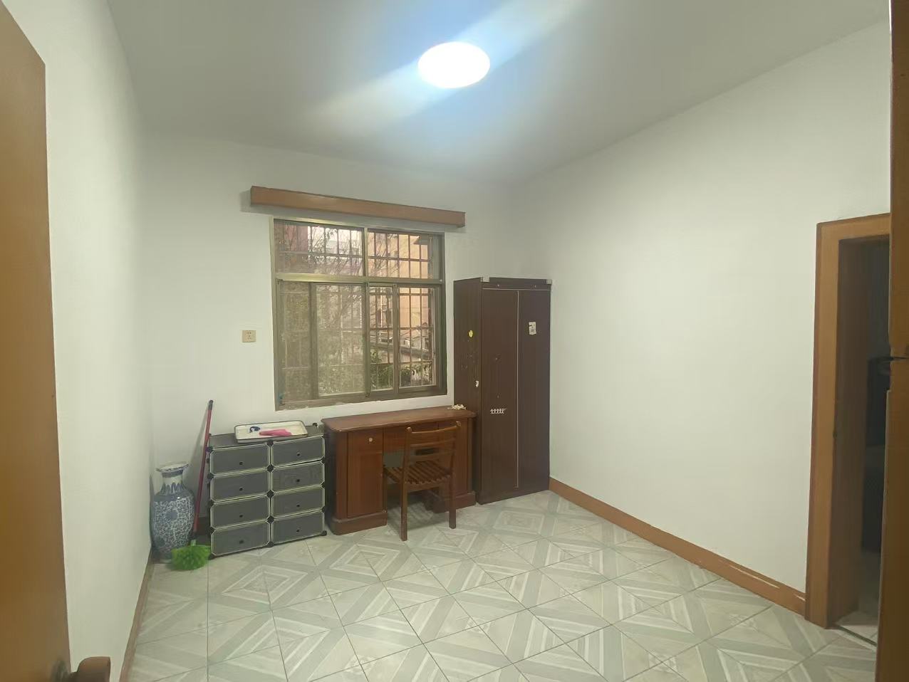 大码头办事处 3室1厅1卫 900.0元/月 大码头办事处 3室1厅1卫 900.0元/月室内图