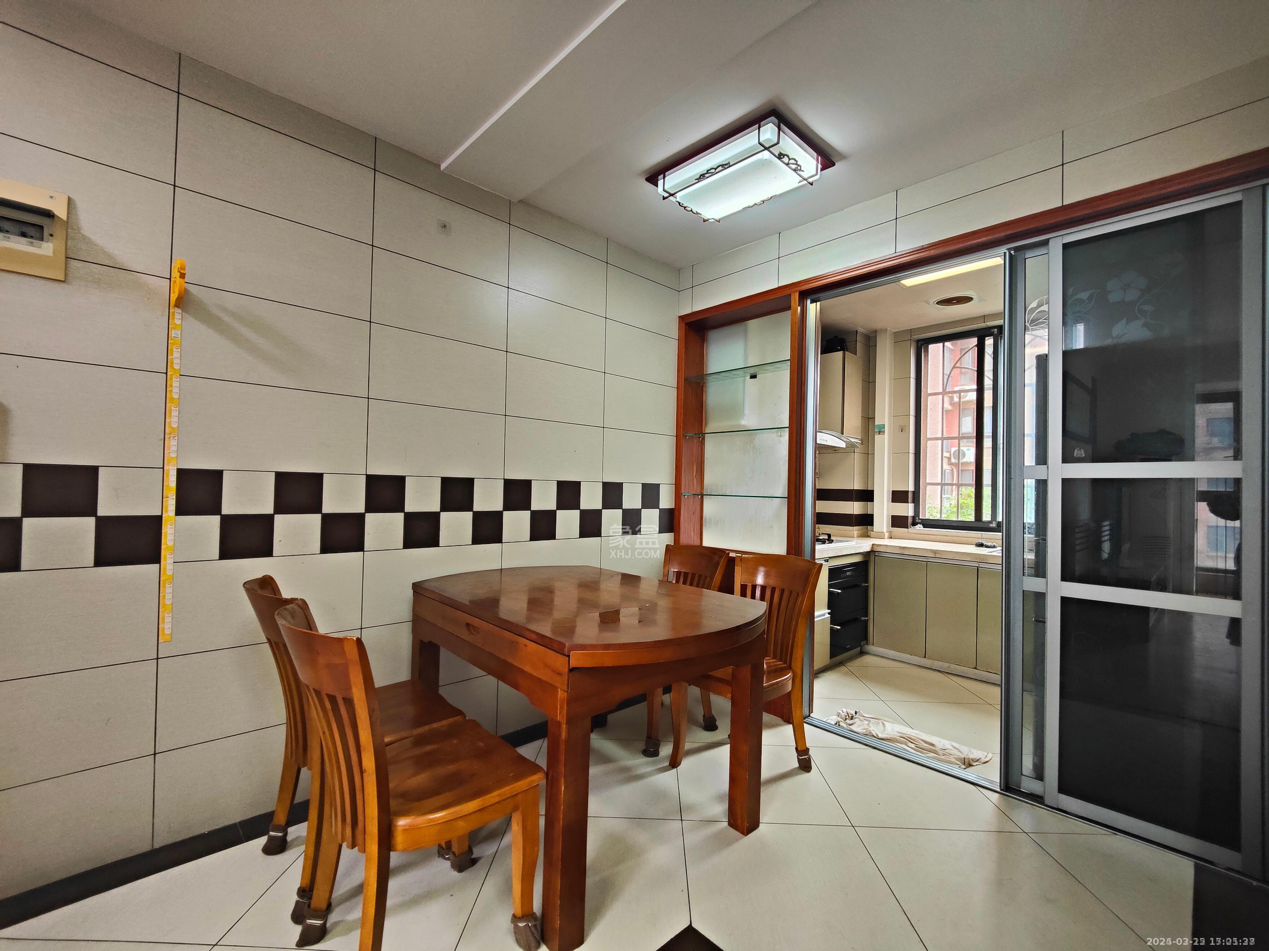 尚格名城香榭丽舍 3室2厅1卫 1700.0元/月 尚格名城香榭丽舍 3室2厅1卫 1700.0元/月室内图