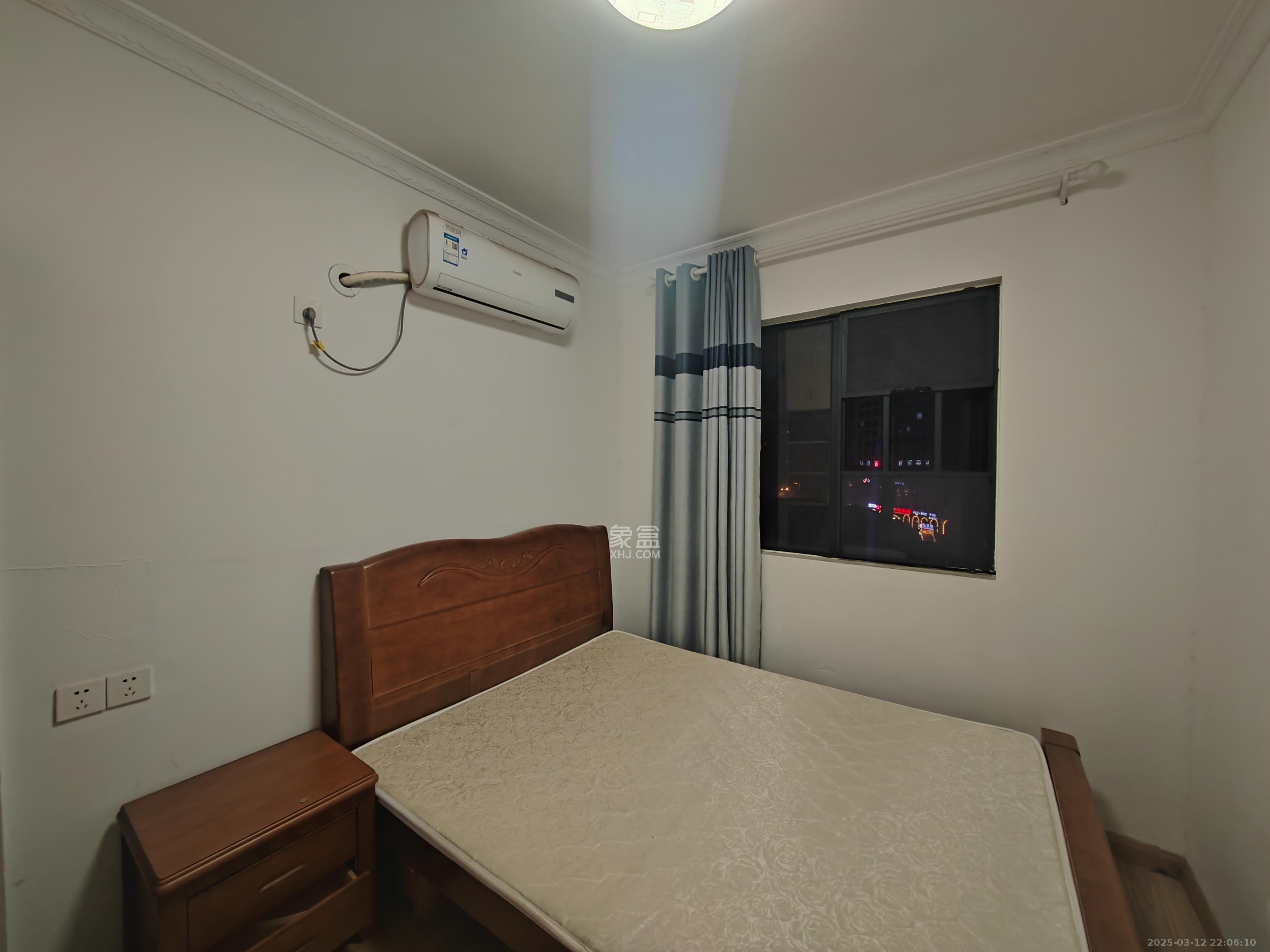 保利城(中航城国际社区、郡原美村) 3室2厅1卫 1900.0元/月 保利城(中航城国际社区、郡原美村) 3室2厅1卫 1900.0元/月室内图