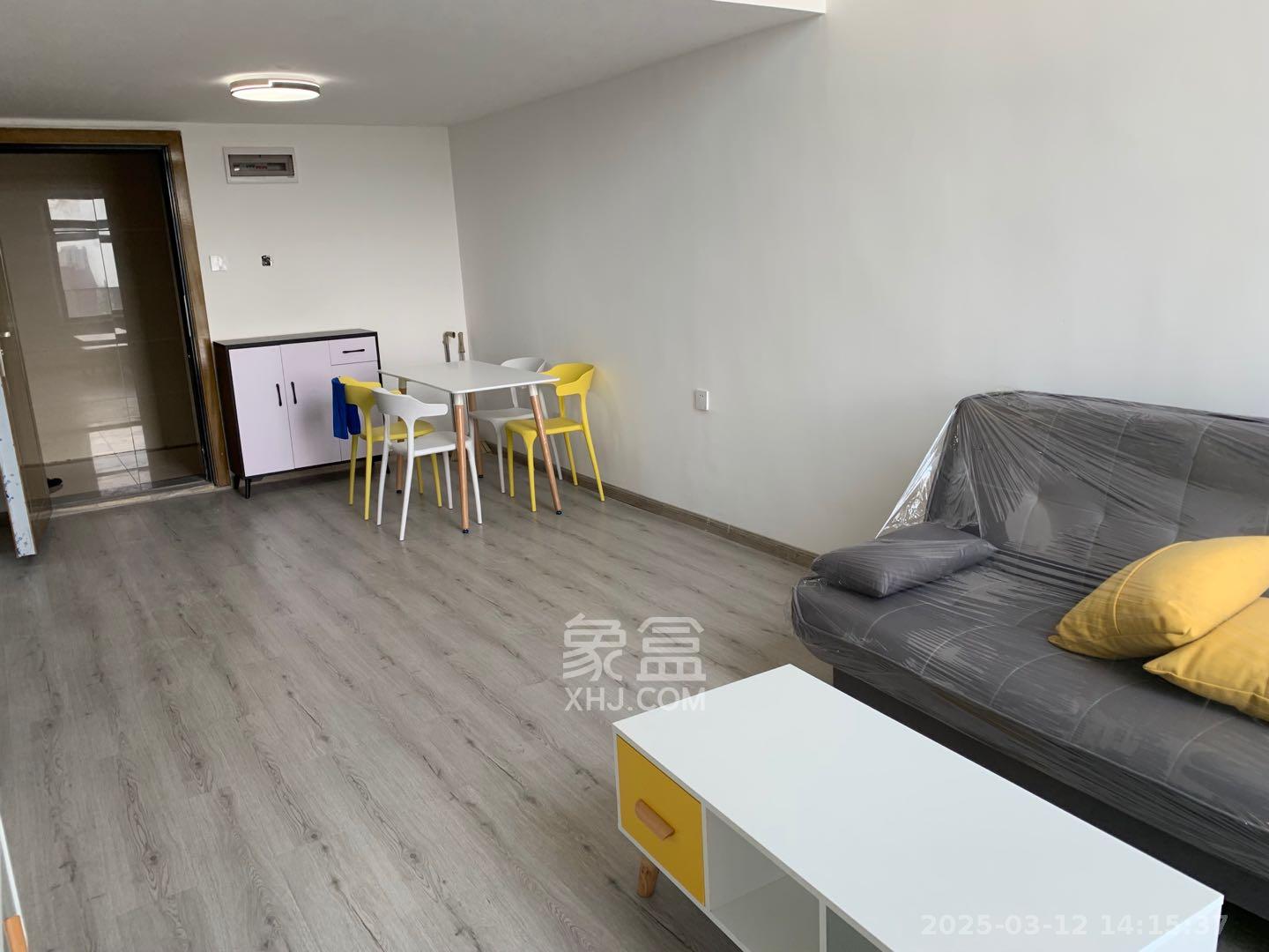 恒大上林苑 2室1厅1卫 2200.0元/月 恒大上林苑 2室1厅1卫 2200.0元/月室内图