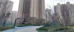 华润凯旋门  4室2厅2卫   130.00万