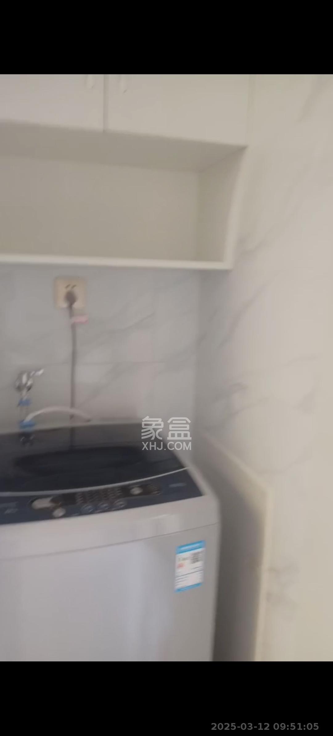 洋湖明园一期  2室1厅1卫   1900.00元/月室内图