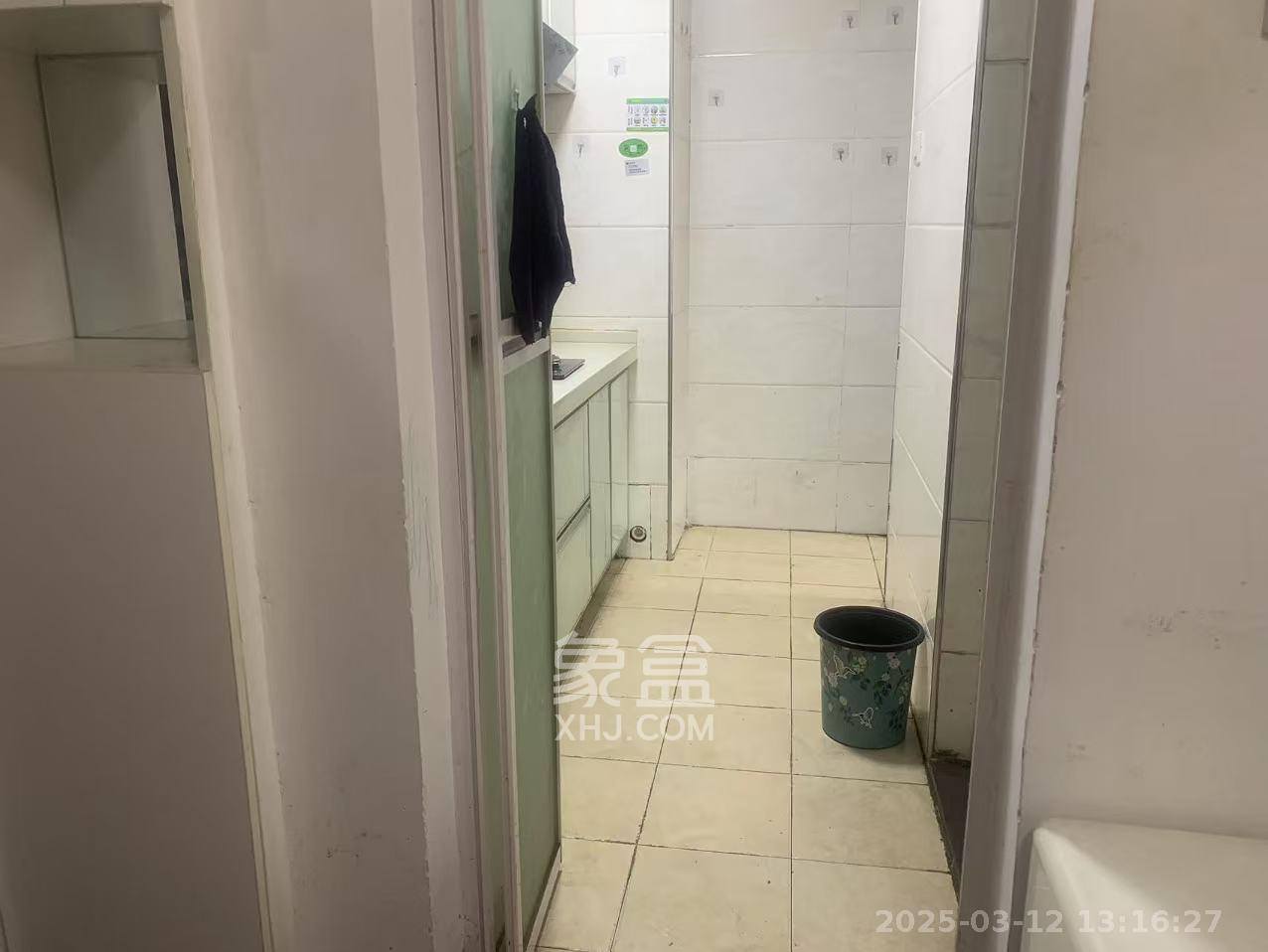 中建芙蓉工社  2室1厅1卫   1450.00元/月室内图