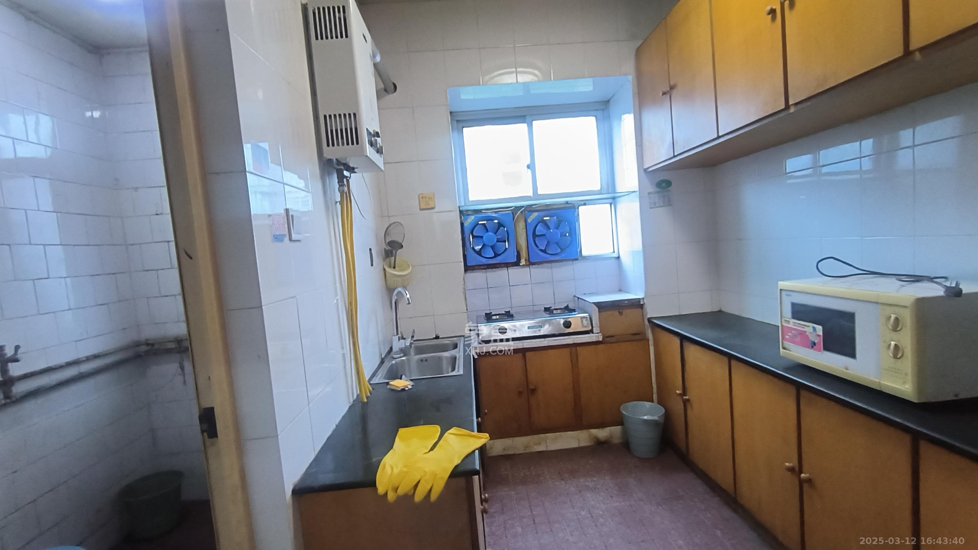 红旗区机械研究所宿舍 3室1厅1卫 1600.0元/月 红旗区机械研究所宿舍 3室1厅1卫 1600.0元/月室内图