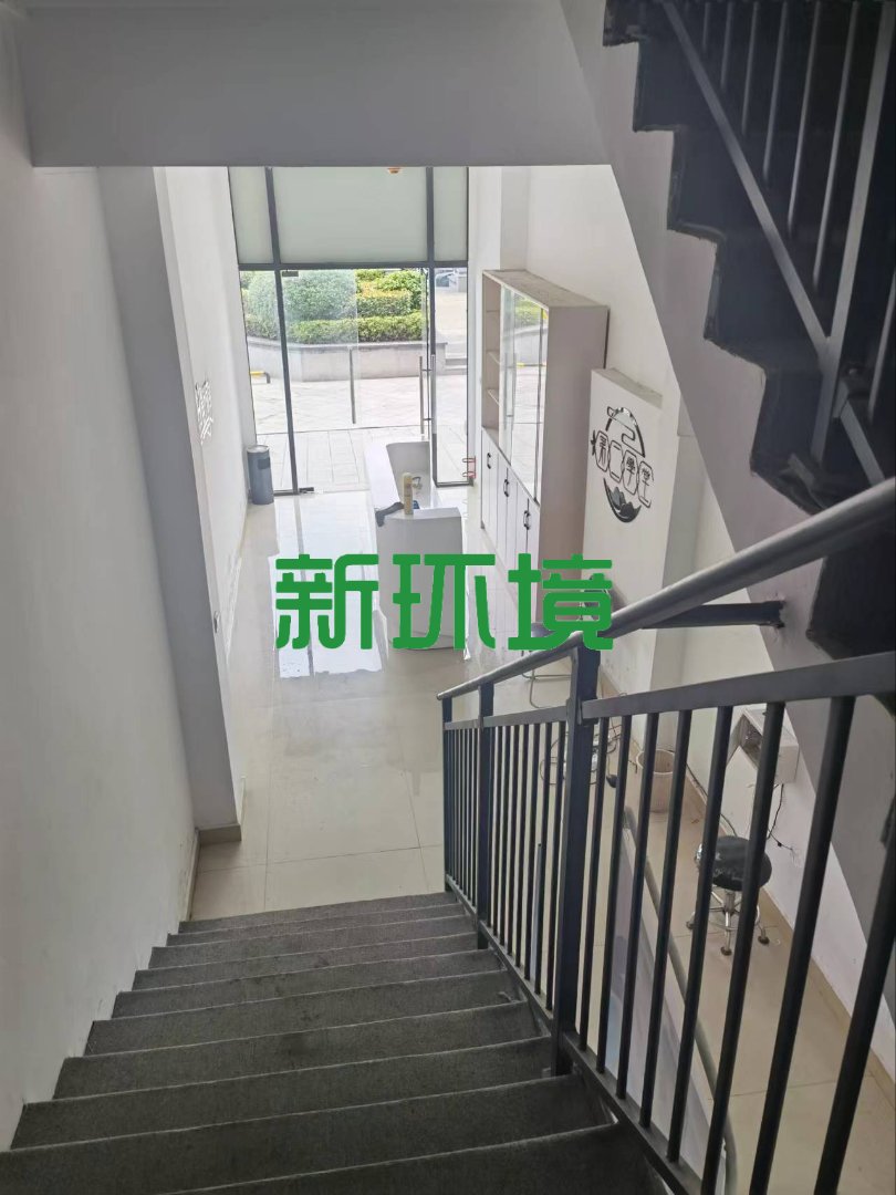 丽景天下一期 1室0厅0卫 800.0元/月 丽景天下一期 1室0厅0卫 800.0元/月室内图