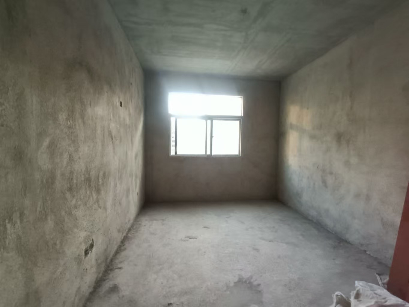 丽春小区 3室2厅2卫 38.0万 丽春小区 3室2厅2卫 38.0万客厅