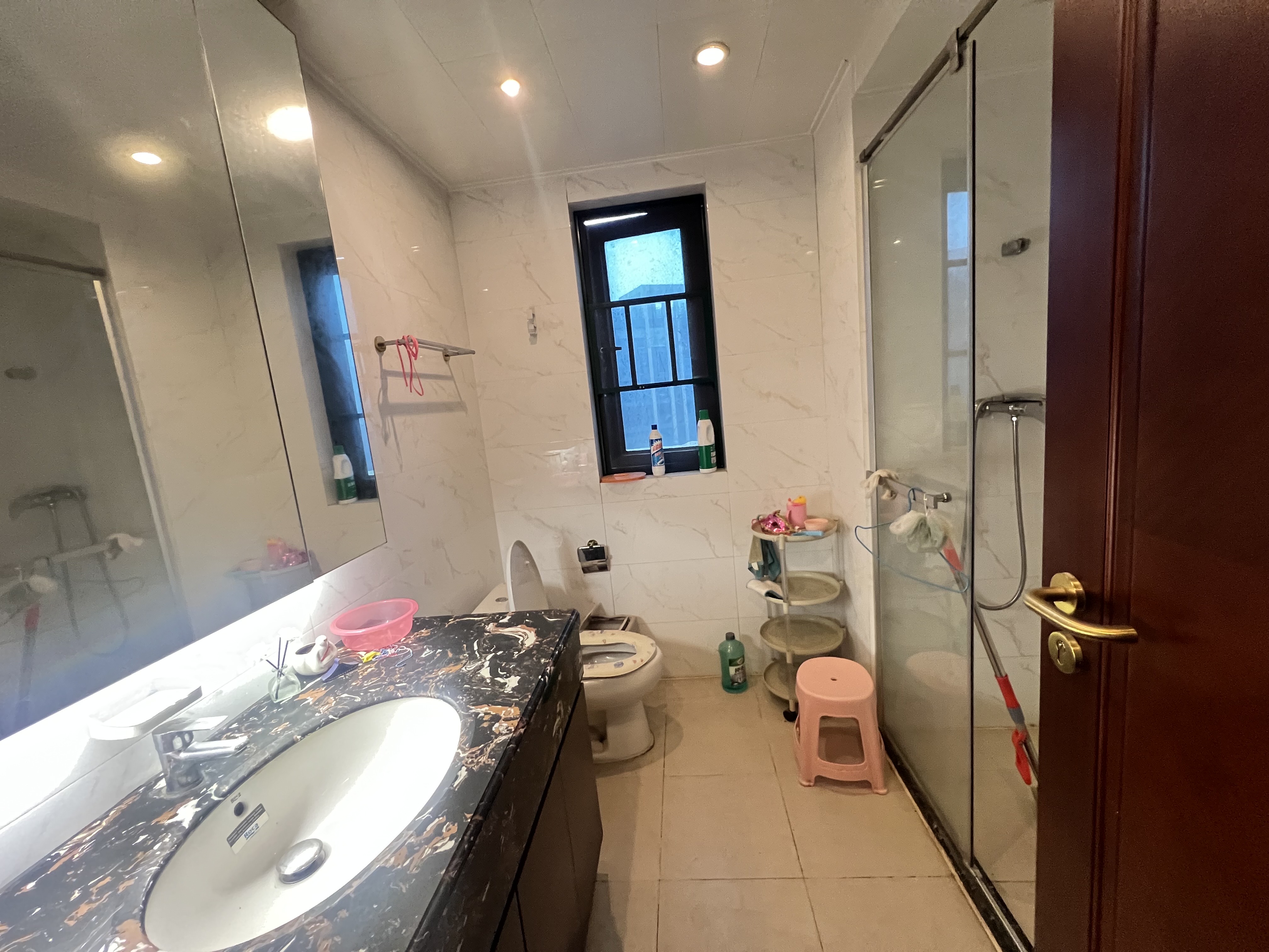 恒大绿洲 3室2厅2卫 61.8万 恒大绿洲 3室2厅2卫 61.8万客厅